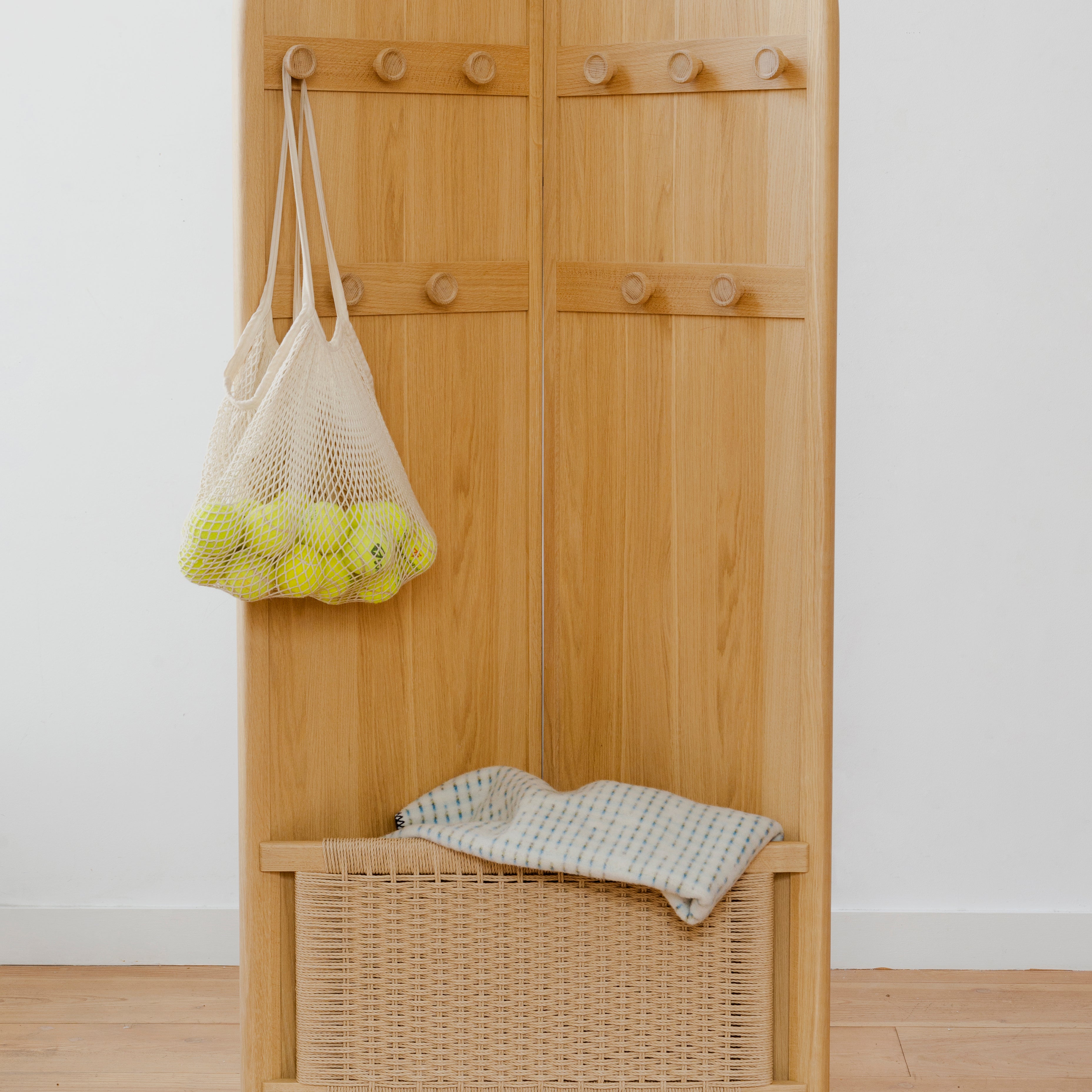 Cabine Dresser with Mirror