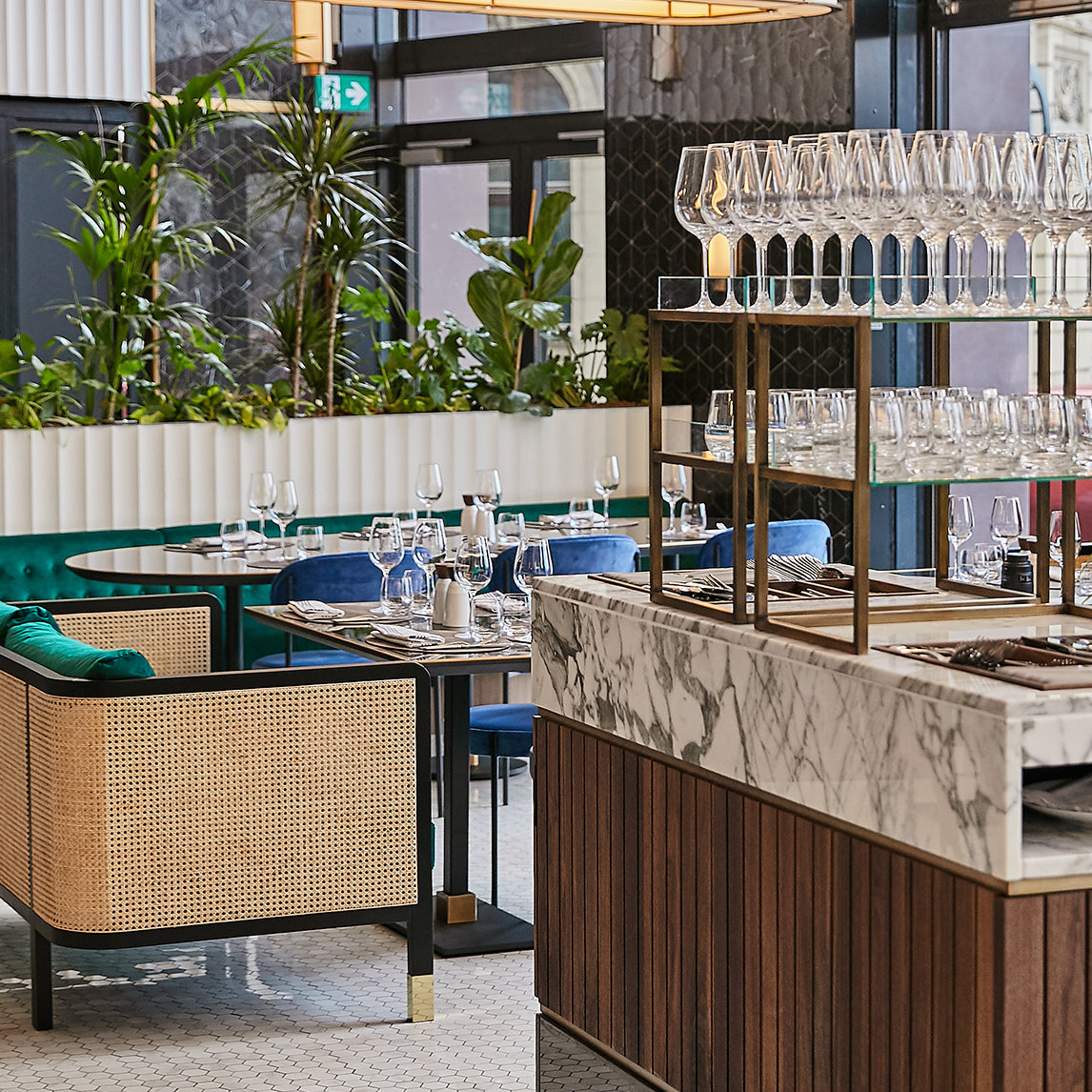 Series 430 Chair: Stacking