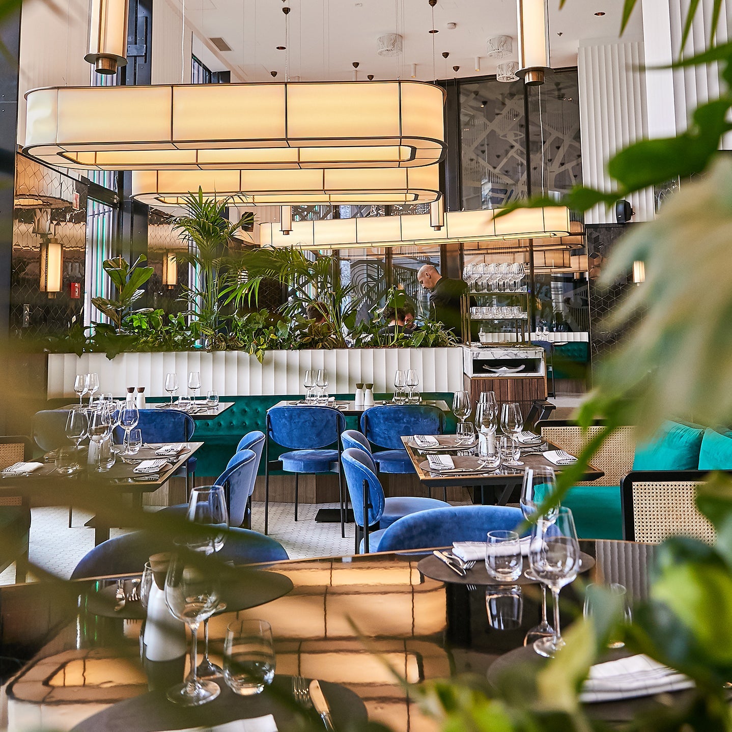 Series 430 Chair: Stacking