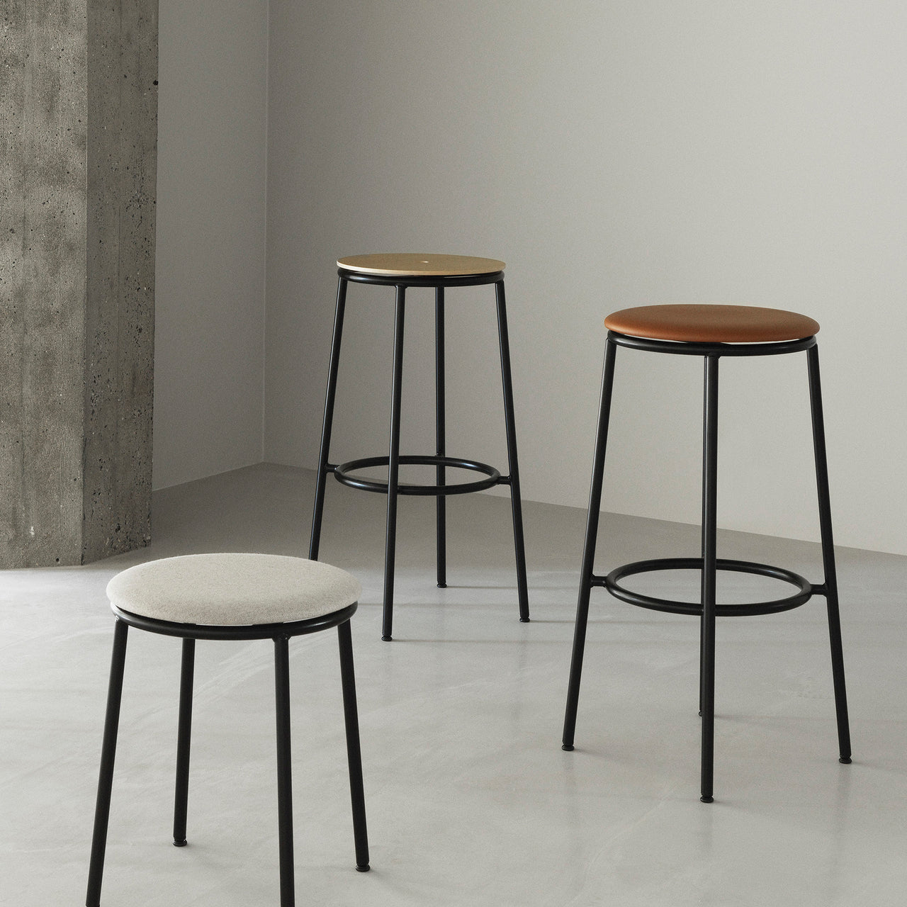 Circa Bar + Counter Stool