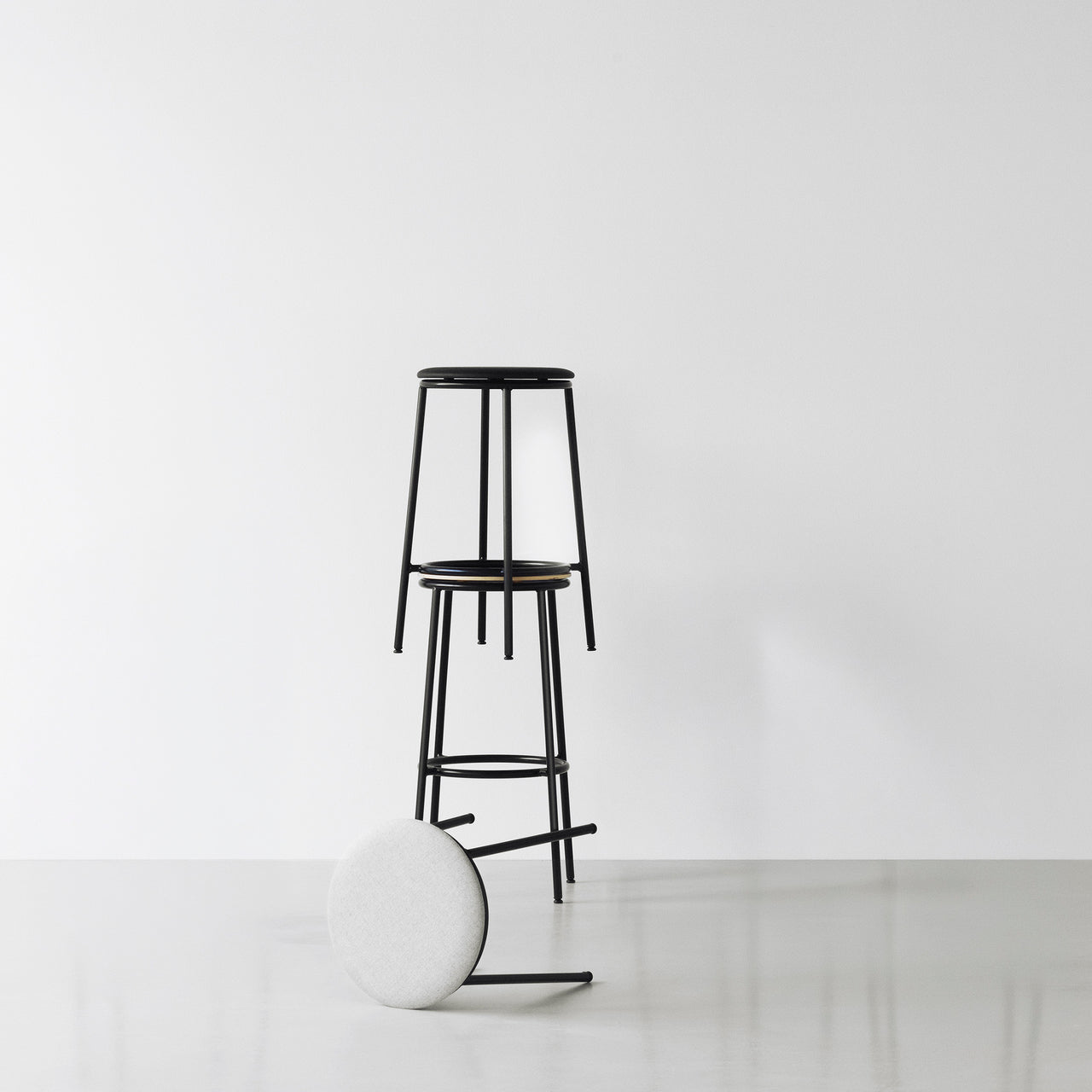 Circa Bar + Counter Stool