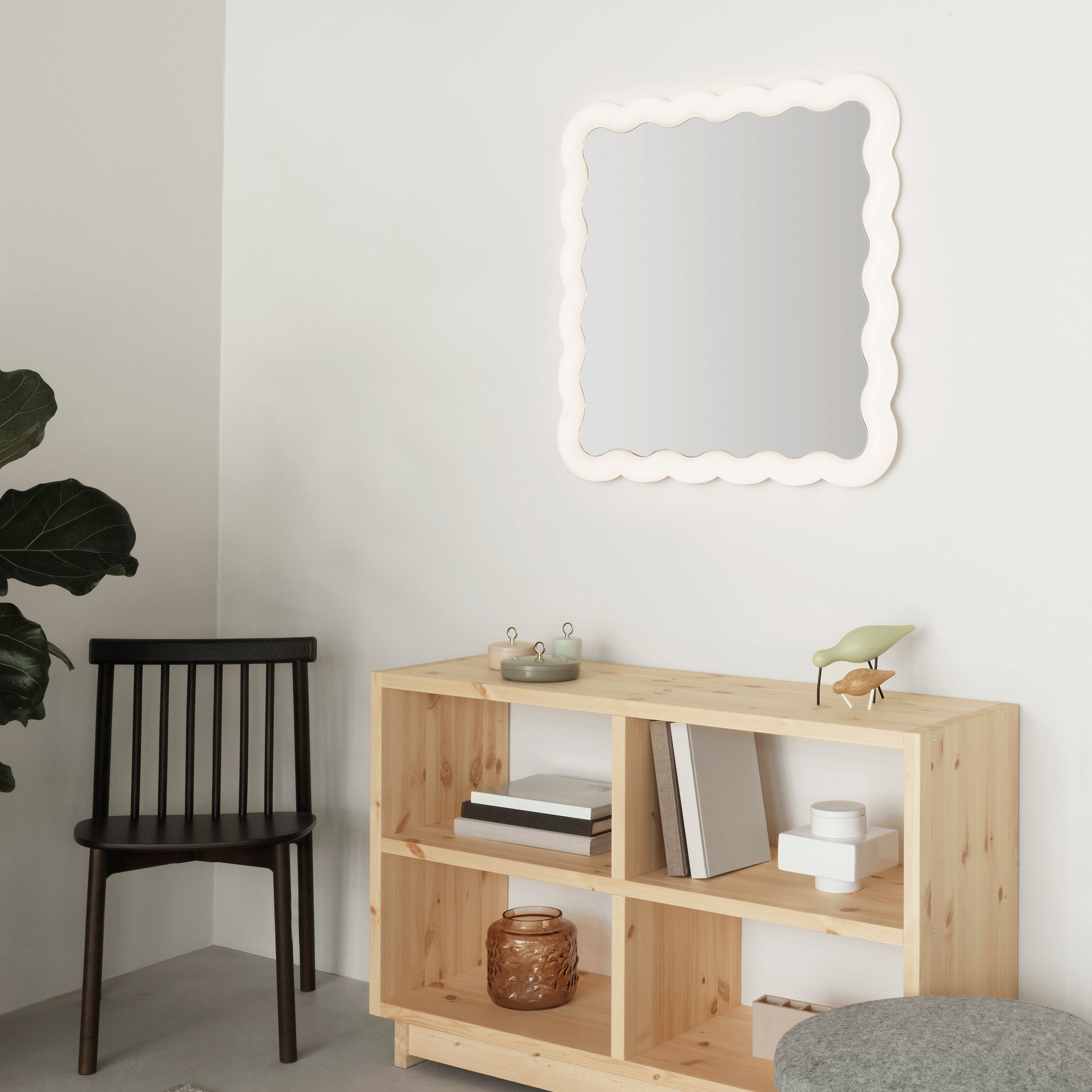 Illu Mirror