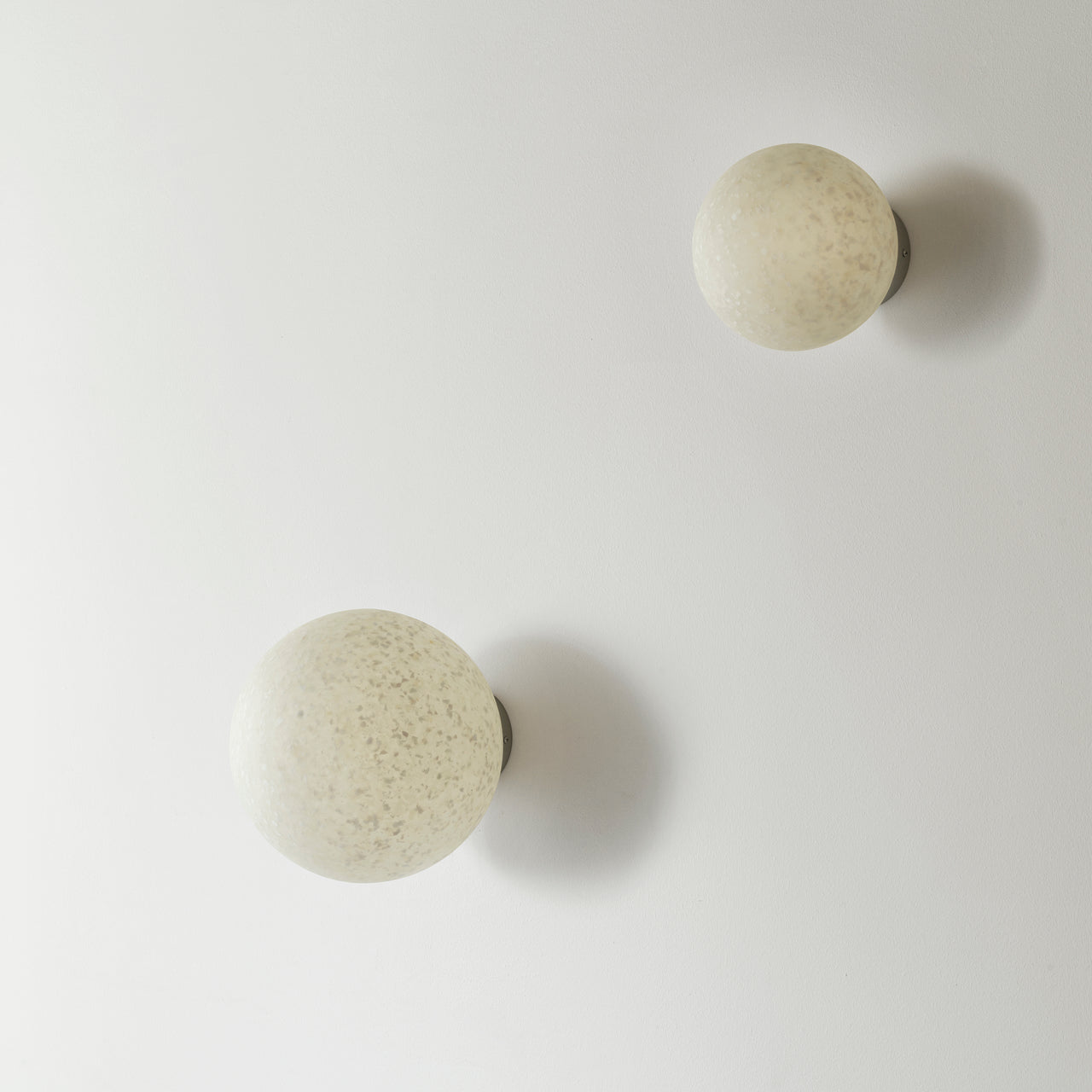 Pix Ceiling/Wall Lamp