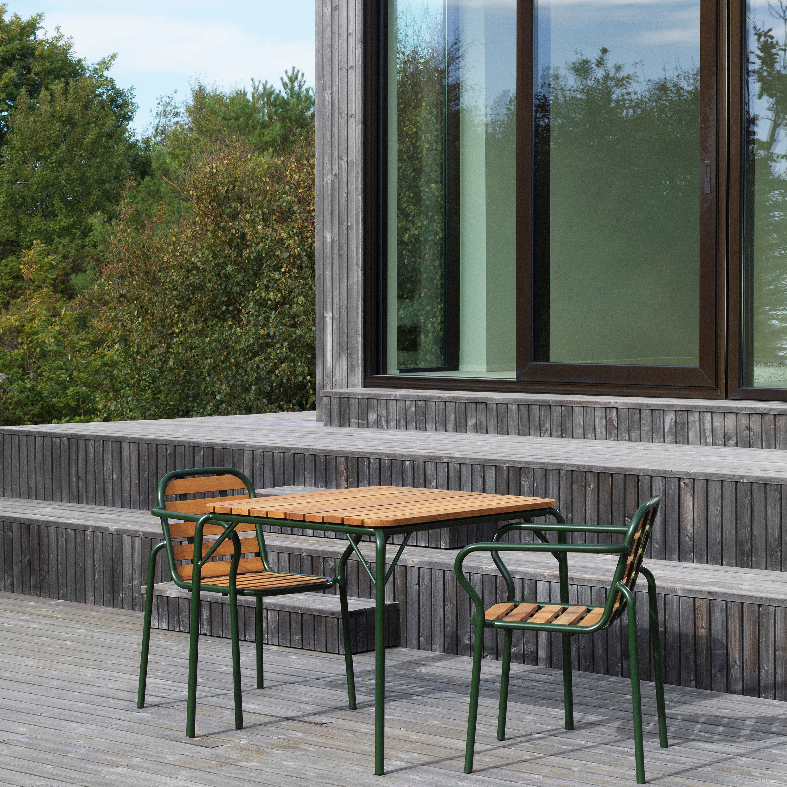 Vig Stacking Table