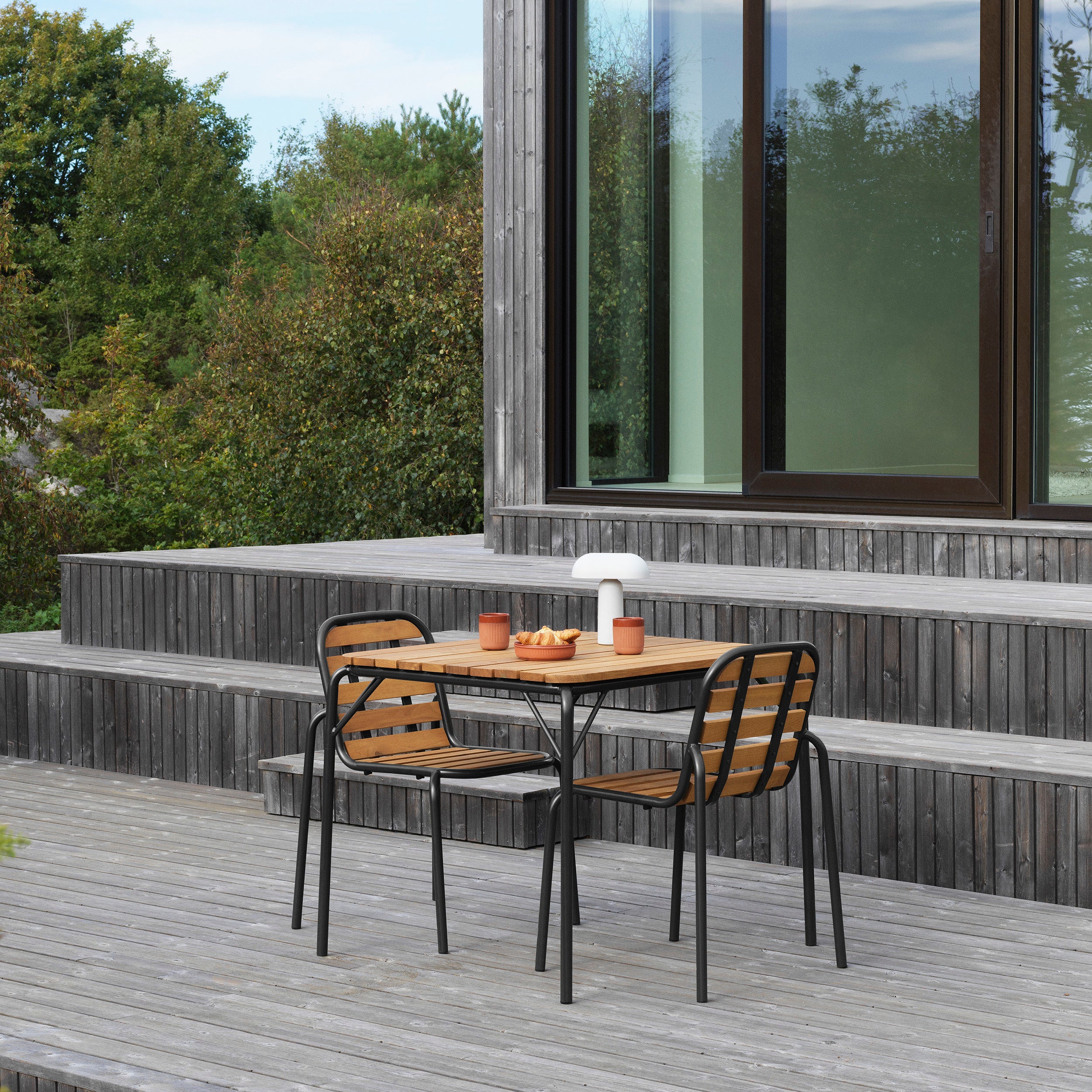 Vig Stacking Table