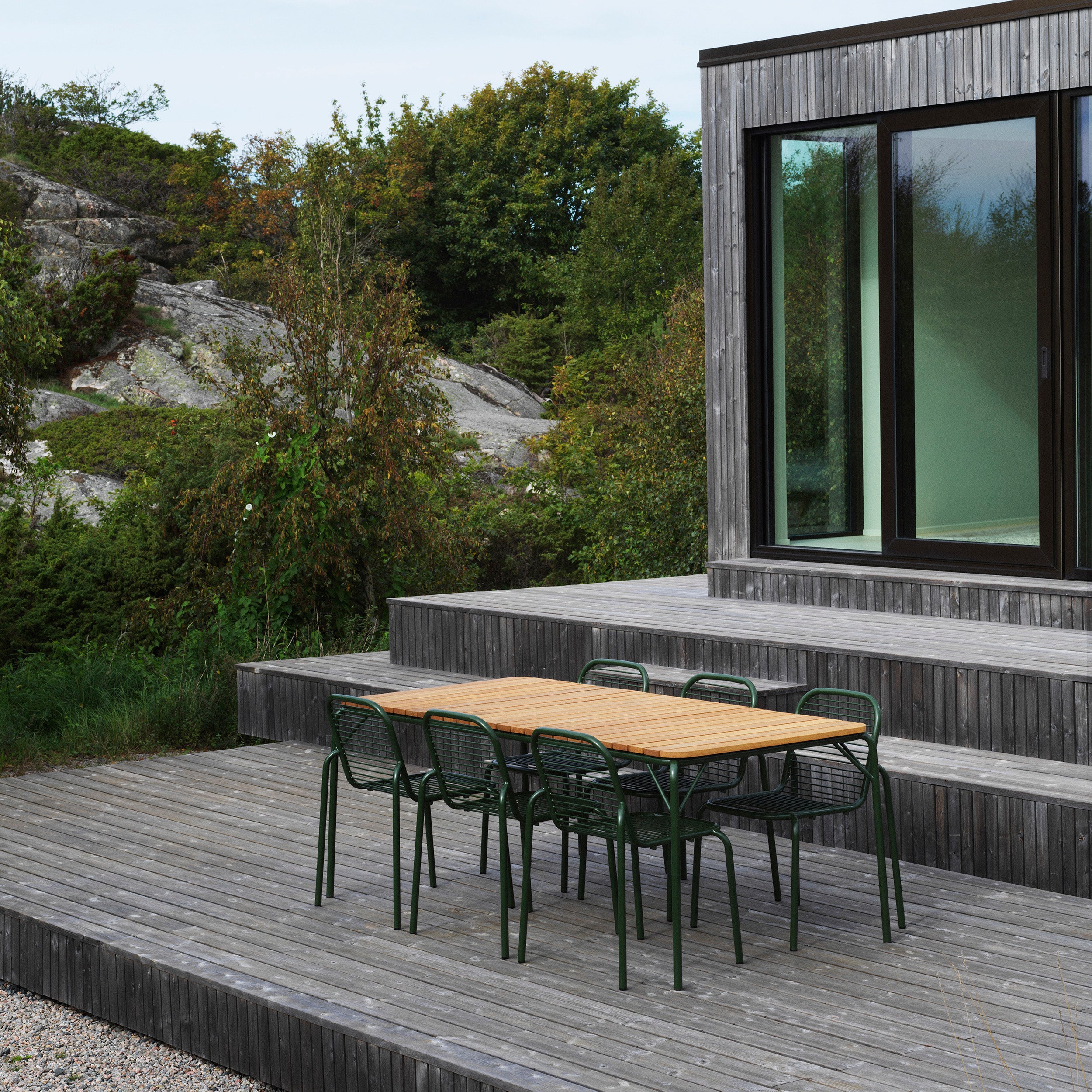 Vig Stacking Chair: Steel
