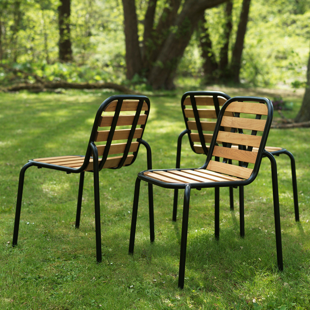 Vig Stacking Chair