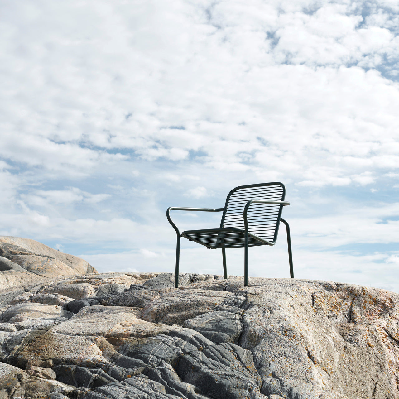Vig Stacking Lounge Chair: Steel