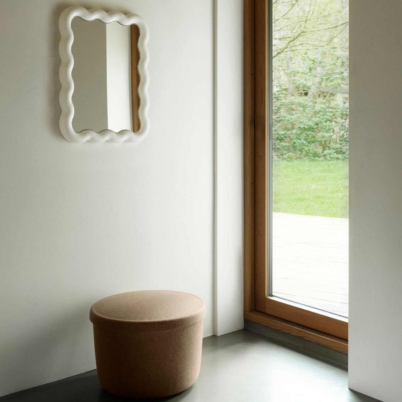 Illu Mirror