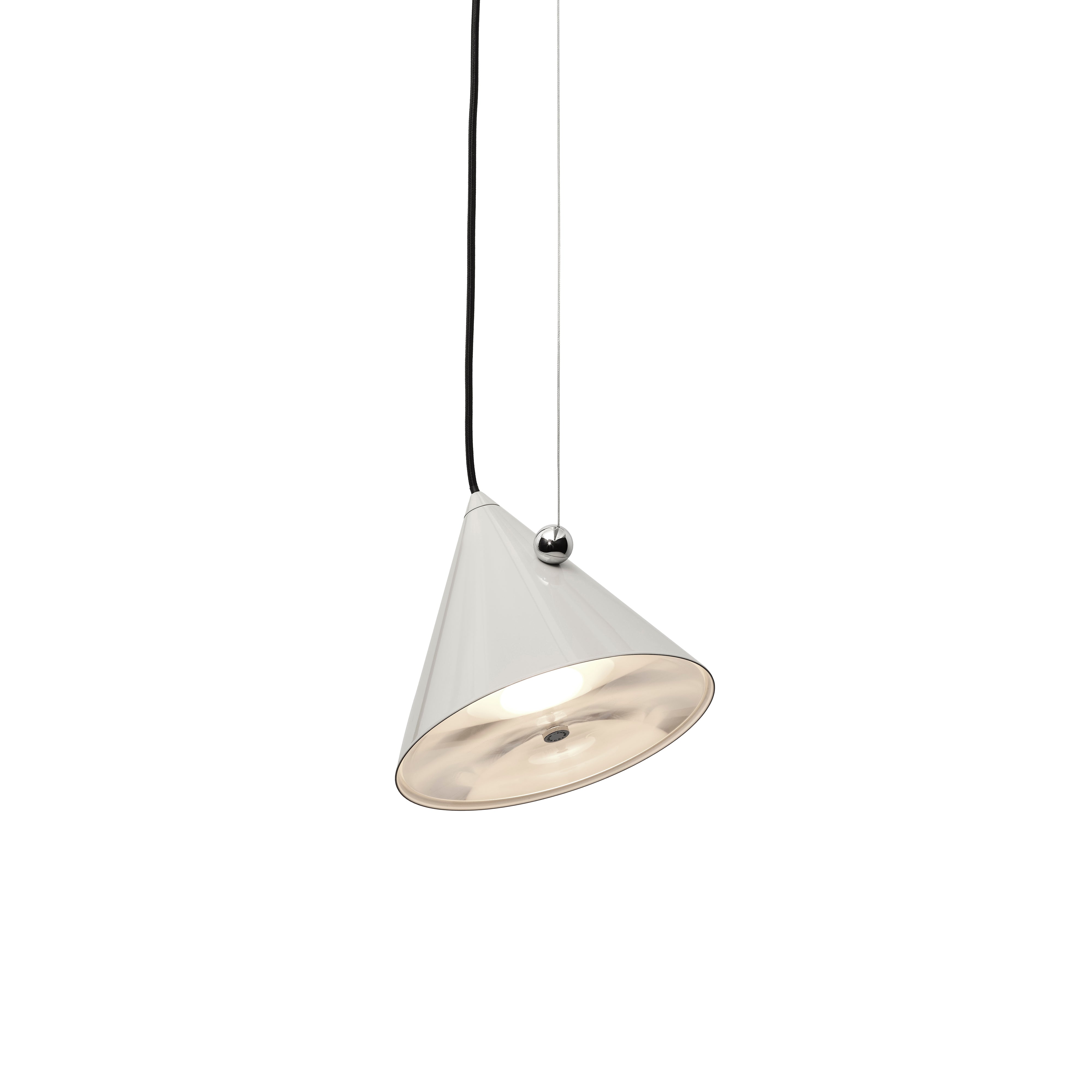Pose Pendant: Small - 9.8