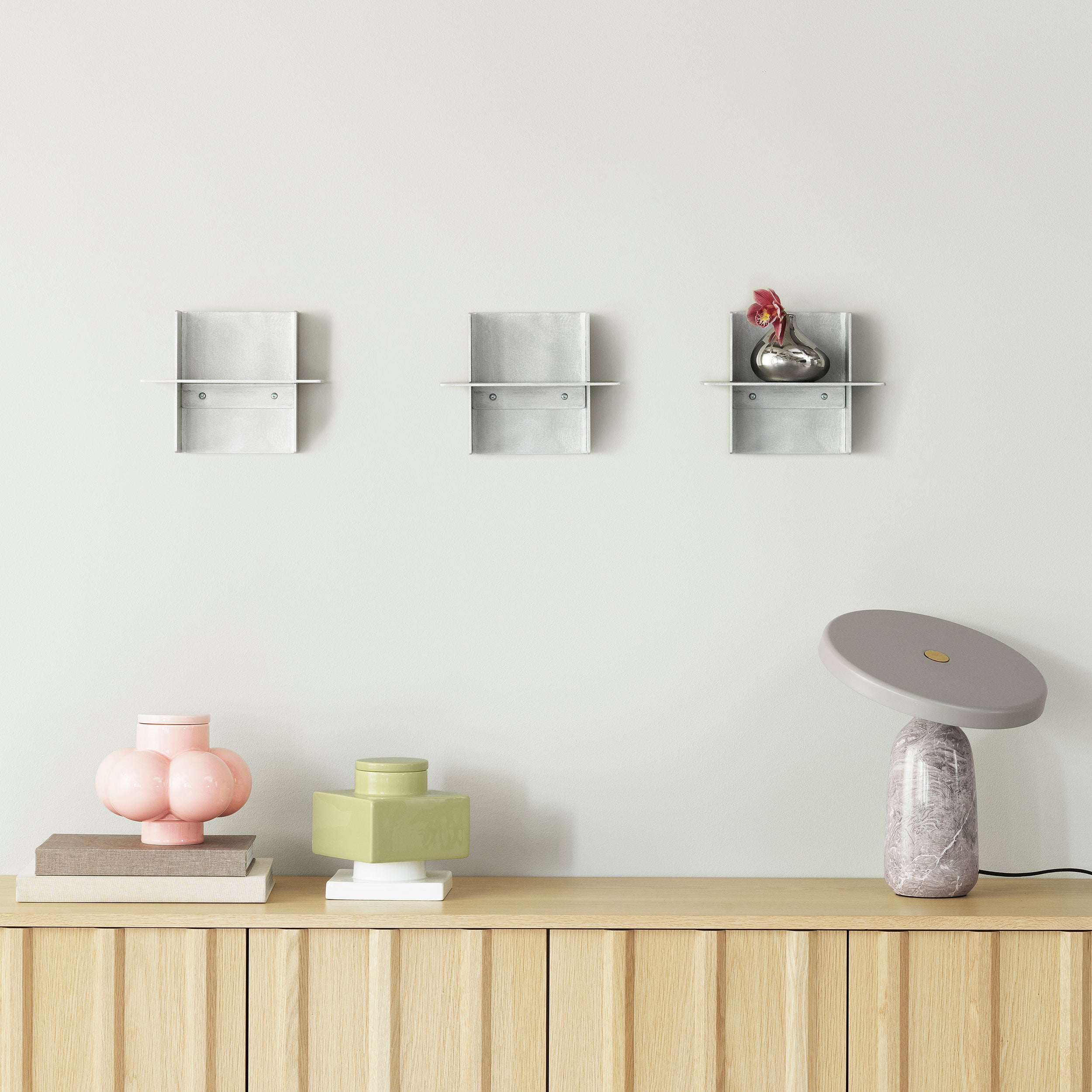 Alu Shelf