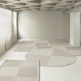 Level Rug: Round