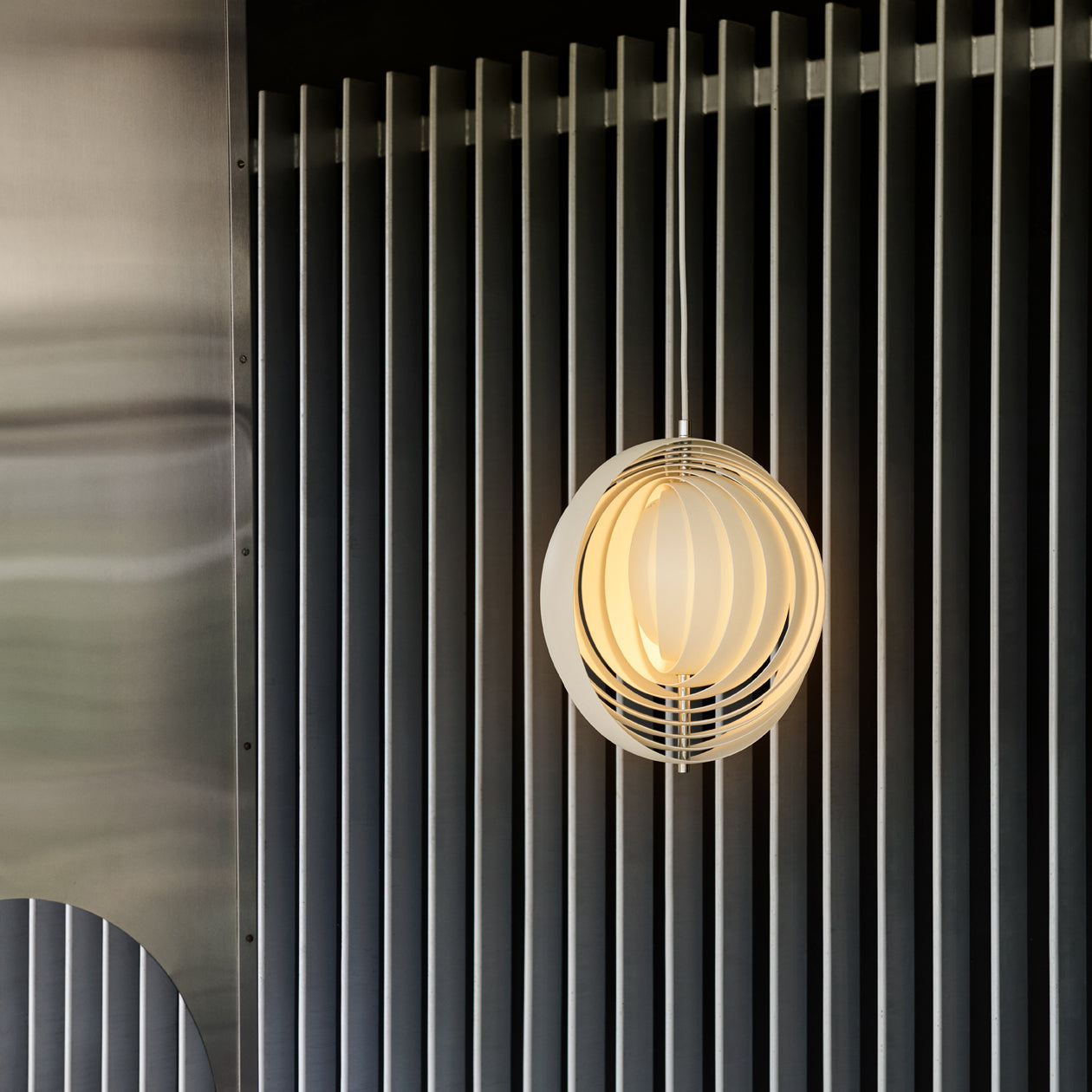 Moon Opal Pendant Light