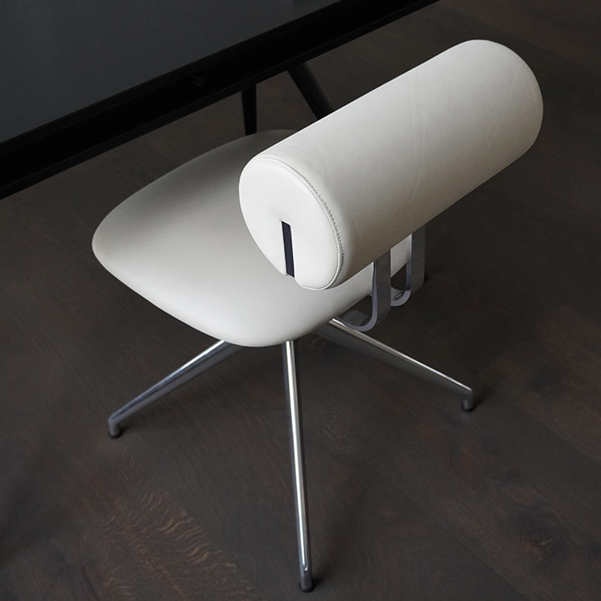 Hippo Chair: 4 Star Base
