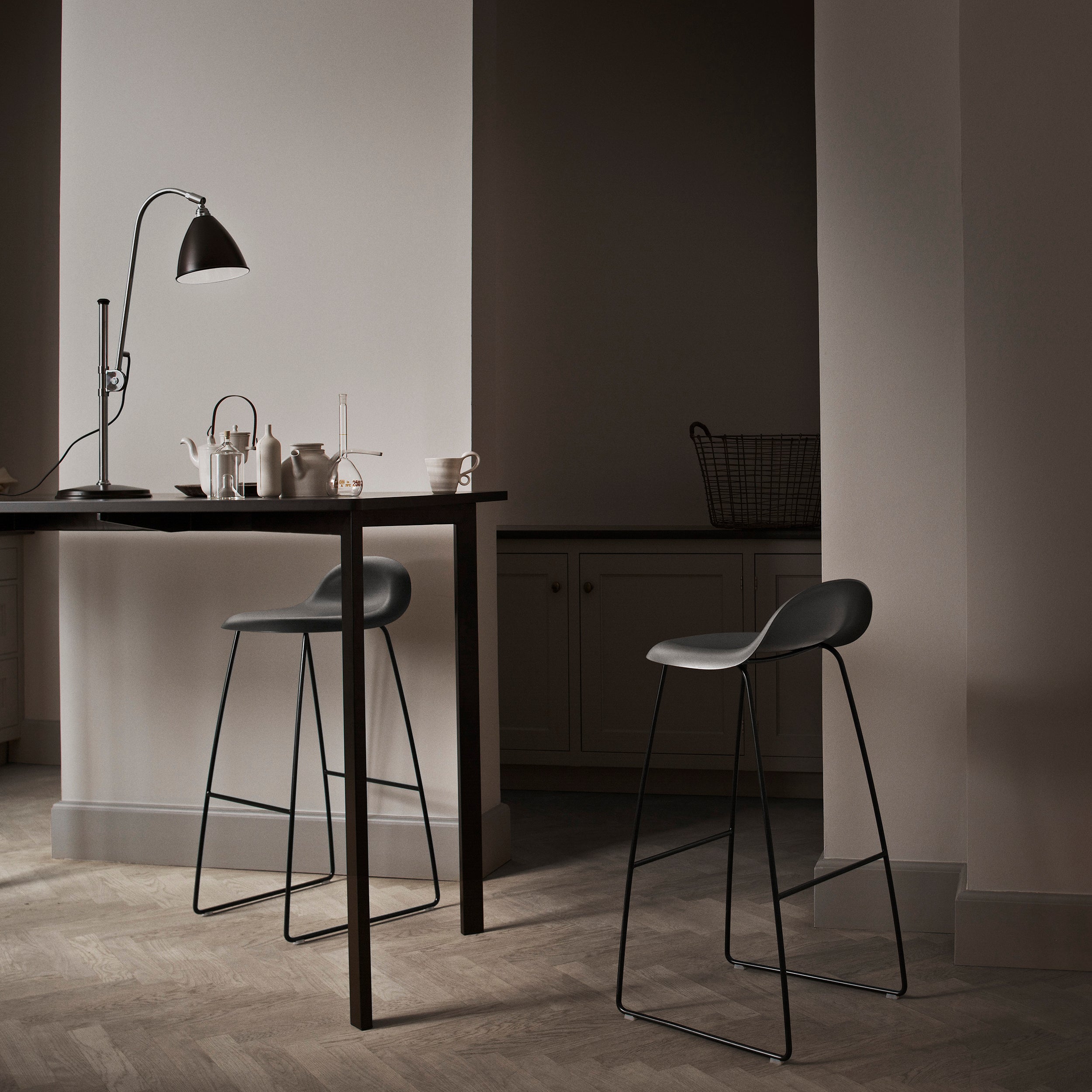 3D Outdoor Bar + Counter Stool: Sledge Base + Plastic Shell