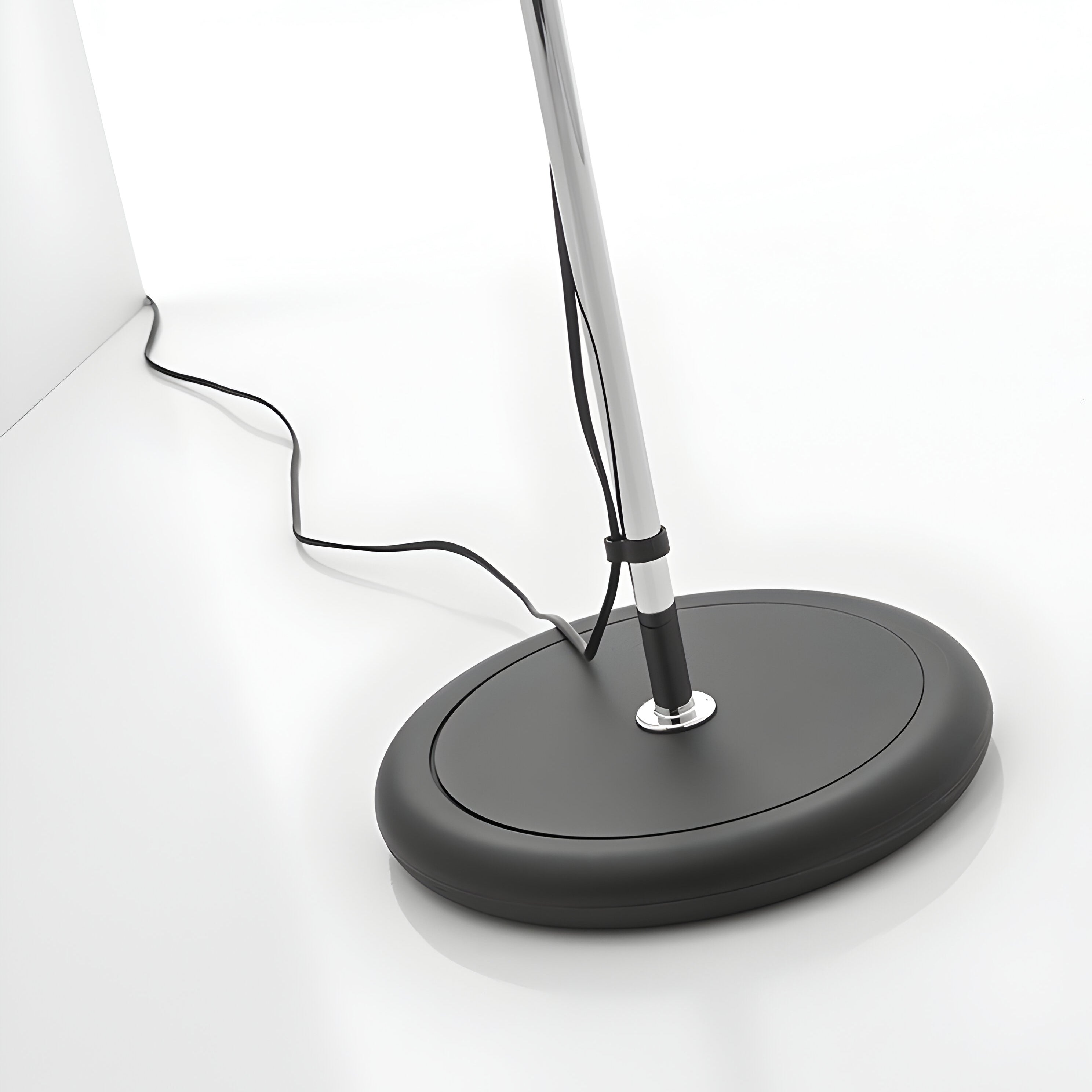 Triedro Floor Lamp