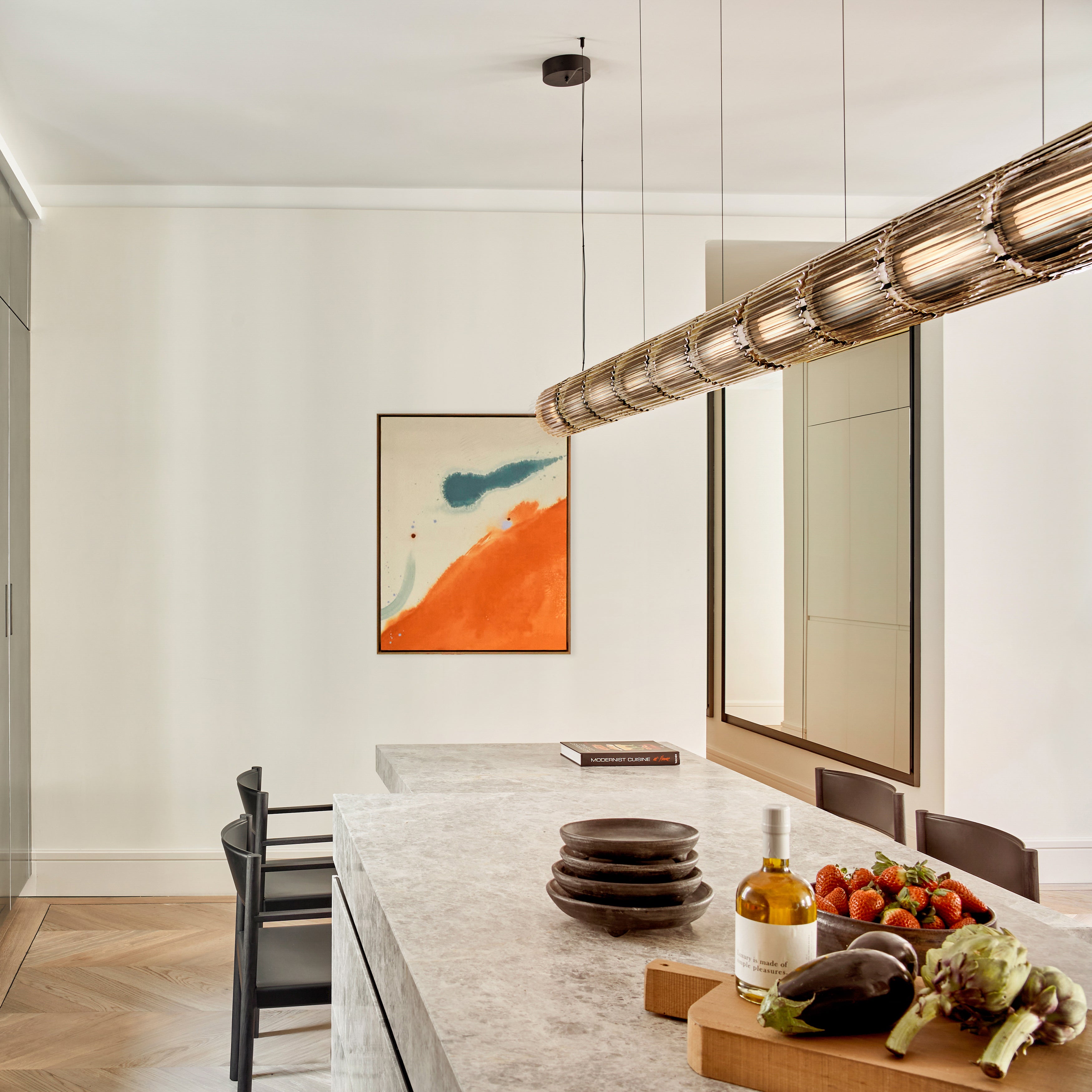 Column 300 Horizontal Pendant: 12 Units