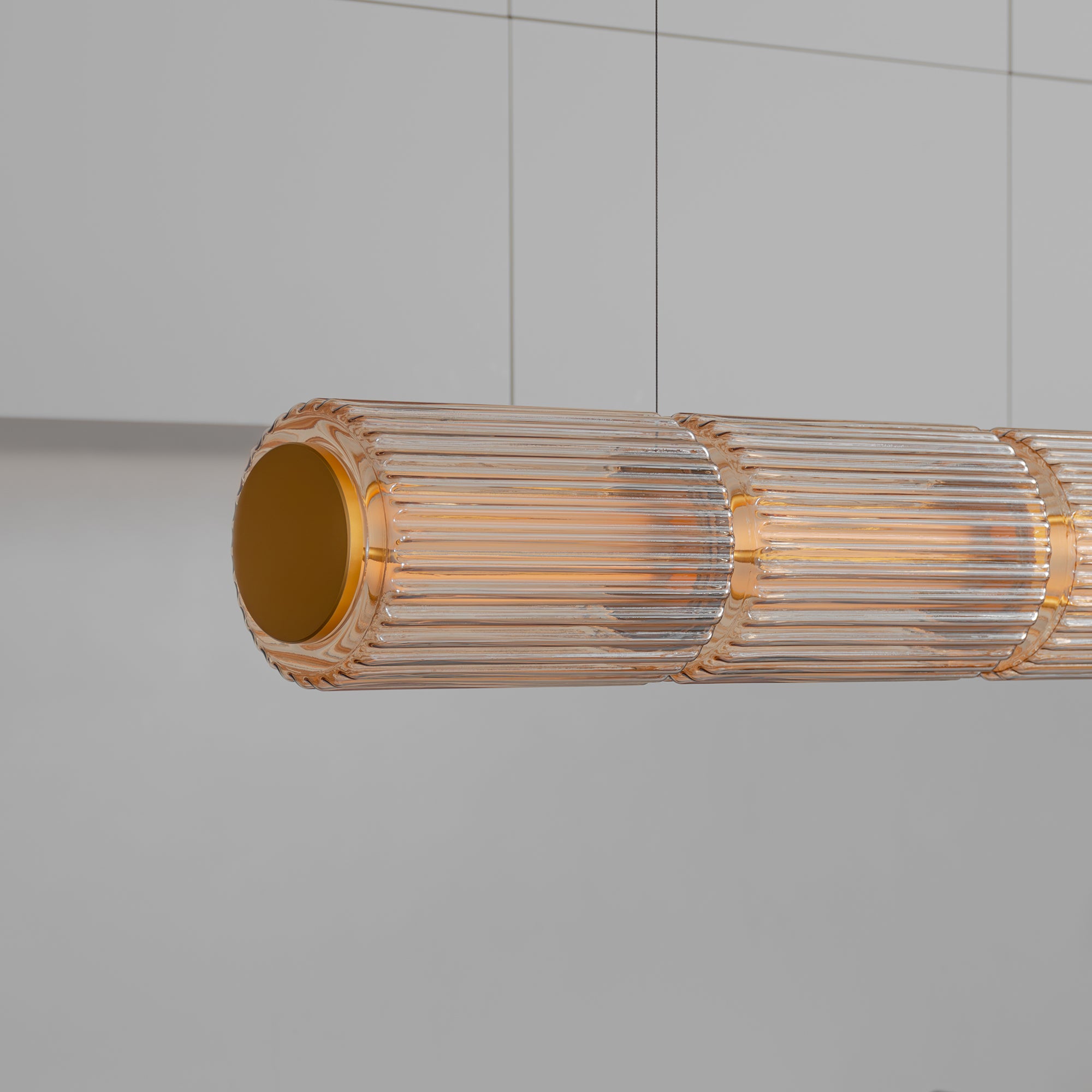 Column 300 Horizontal Pendant: 8 Units
