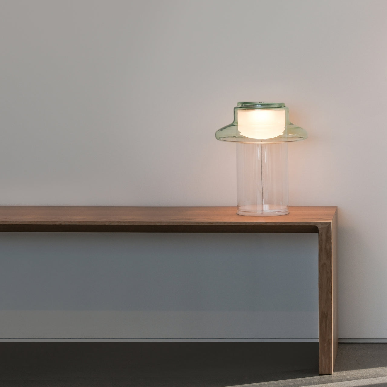 Pace 28 Table Light