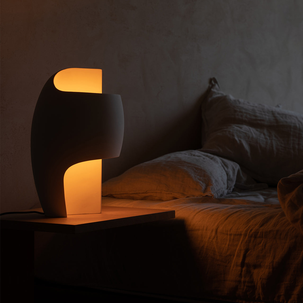 La Lampe B Table Lamp