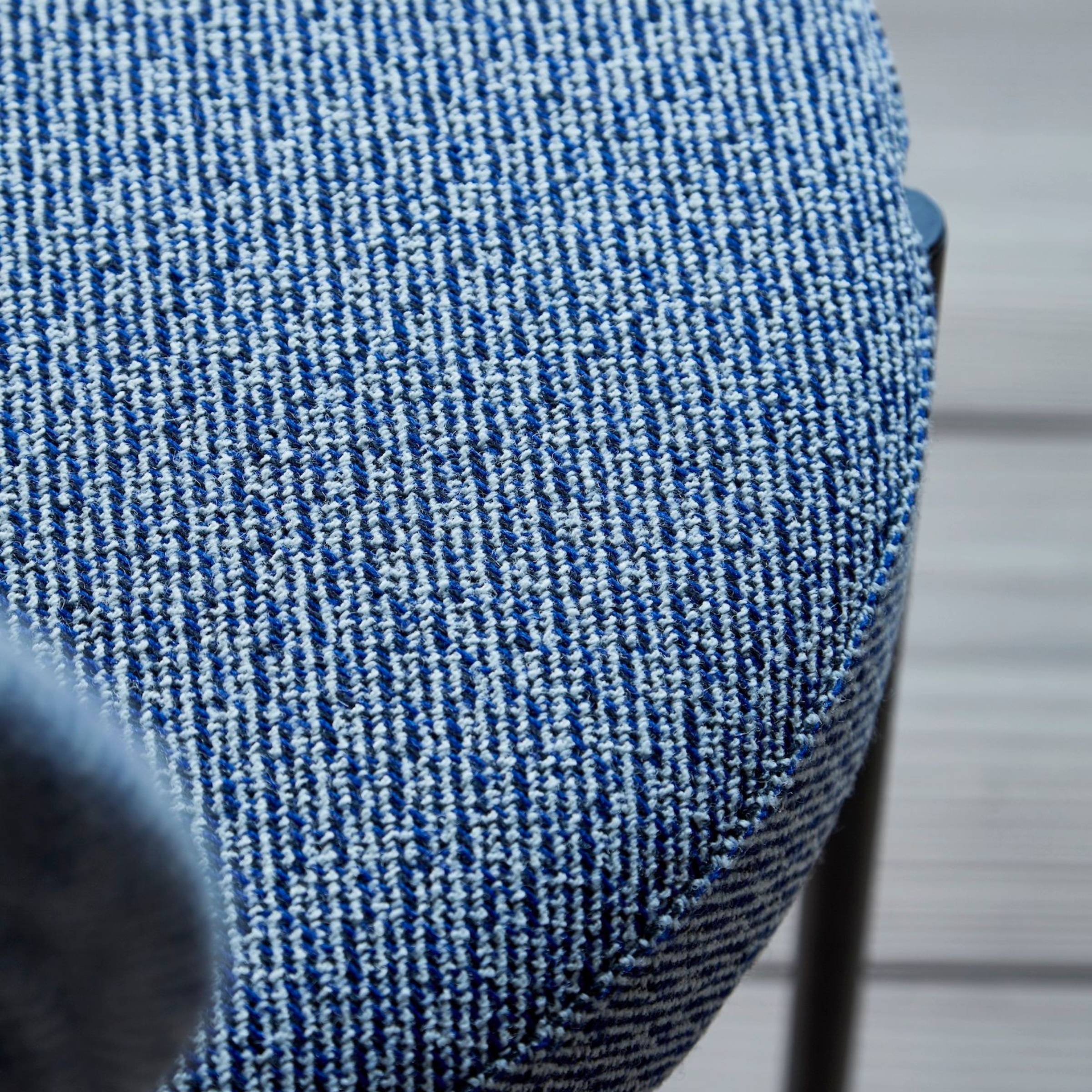 Series 430 Chair: Stacking