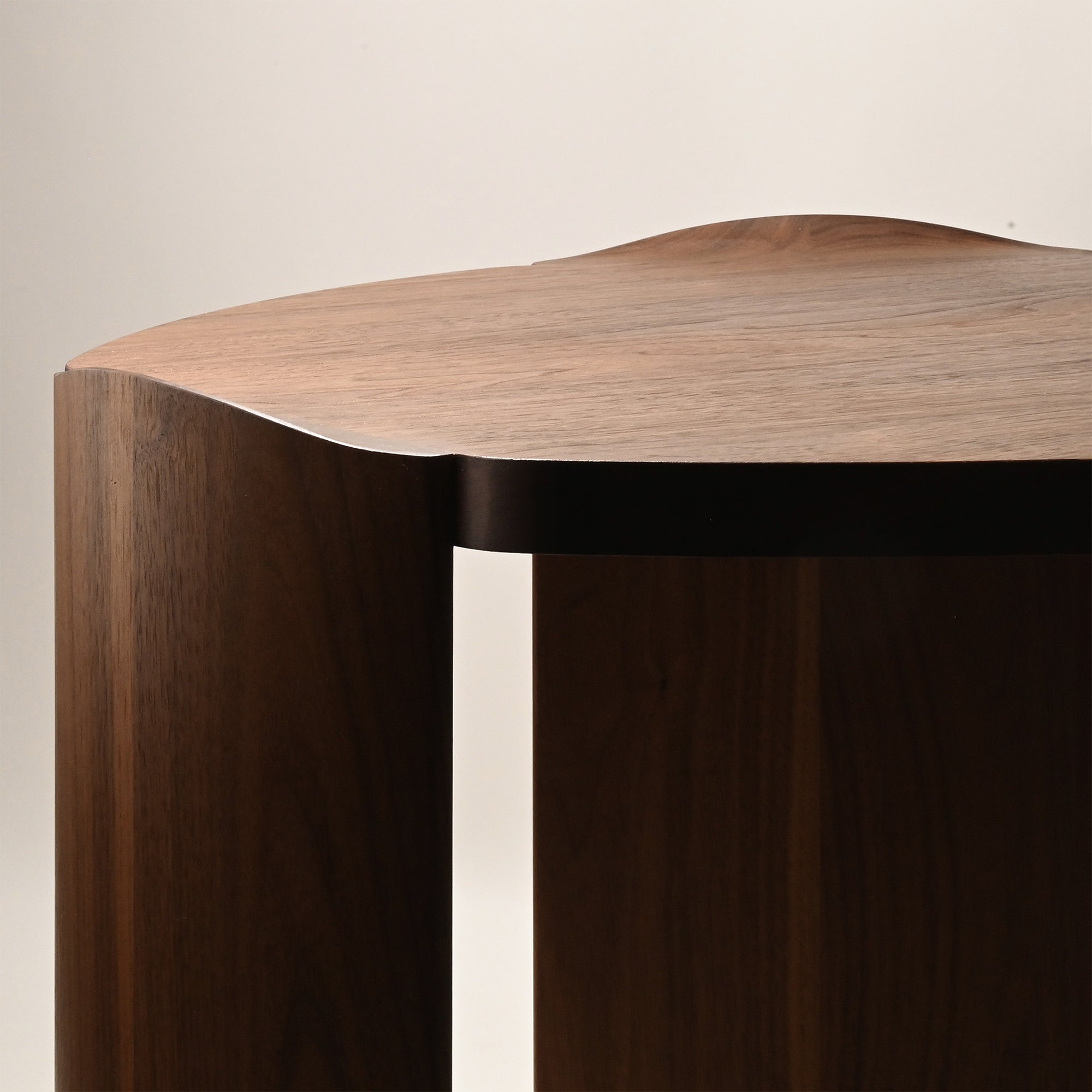 Pryn Side Table