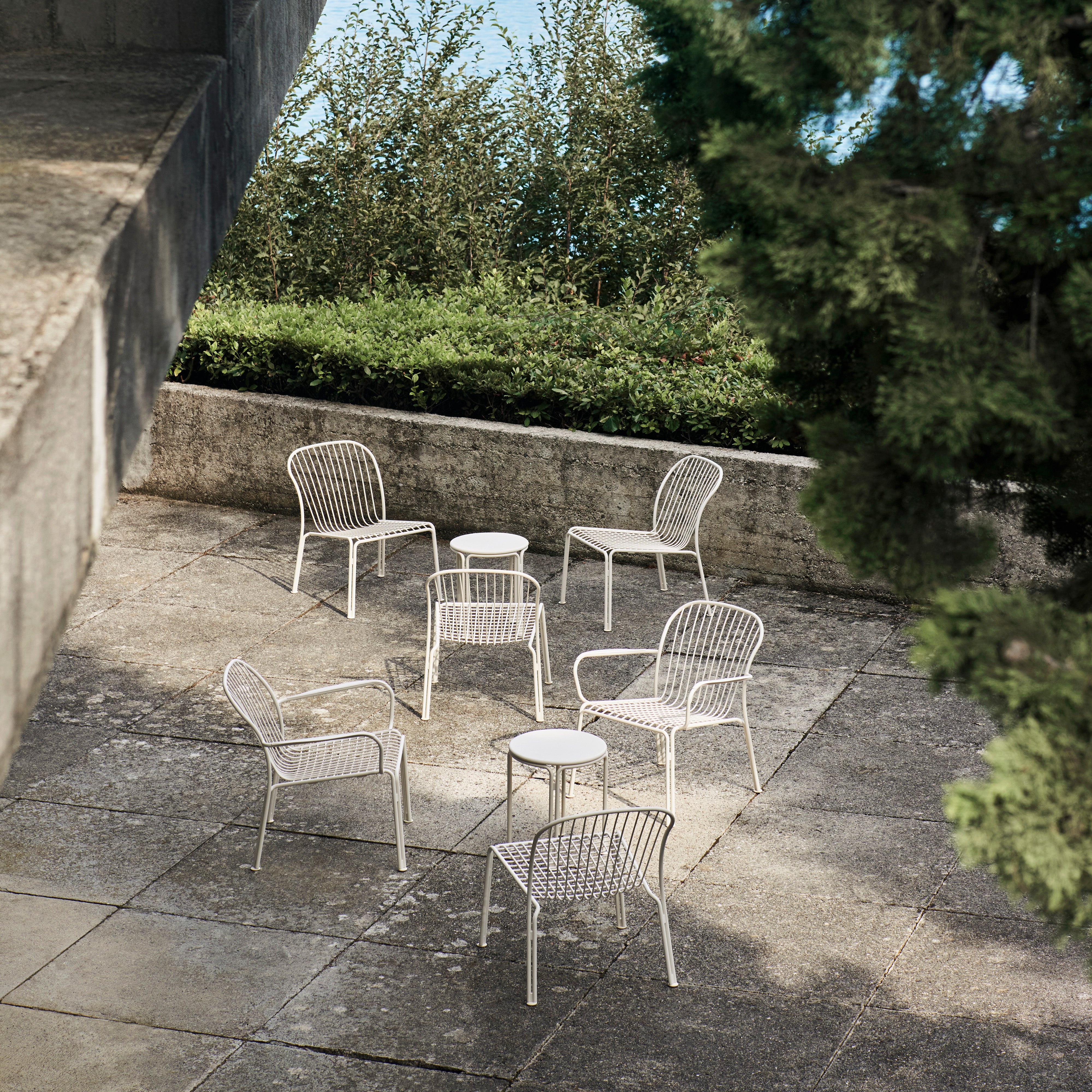 Thorvald SC102 Side Table: Outdoor