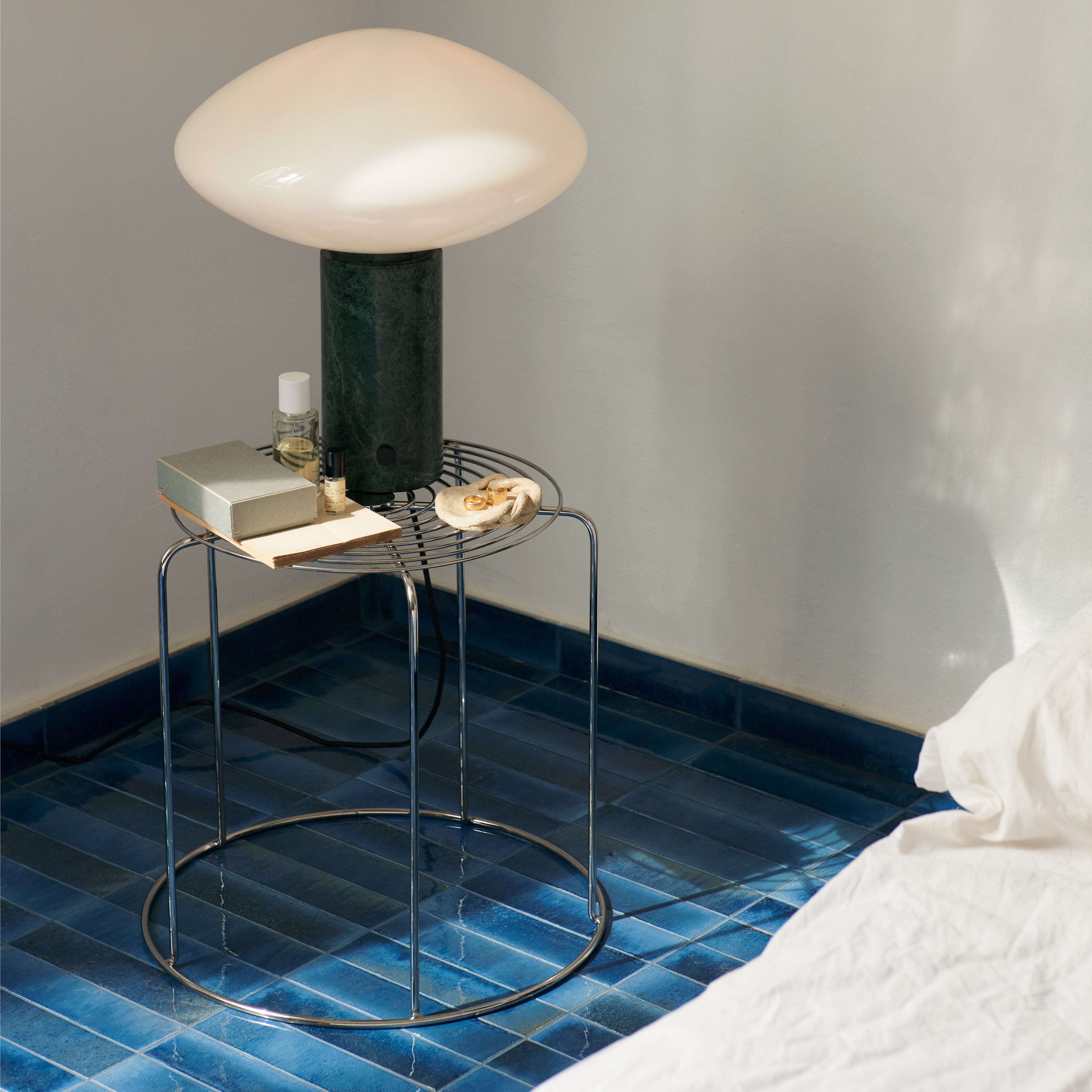 Wire Stool VP11