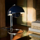 Flowerpot VP4 Table Lamp