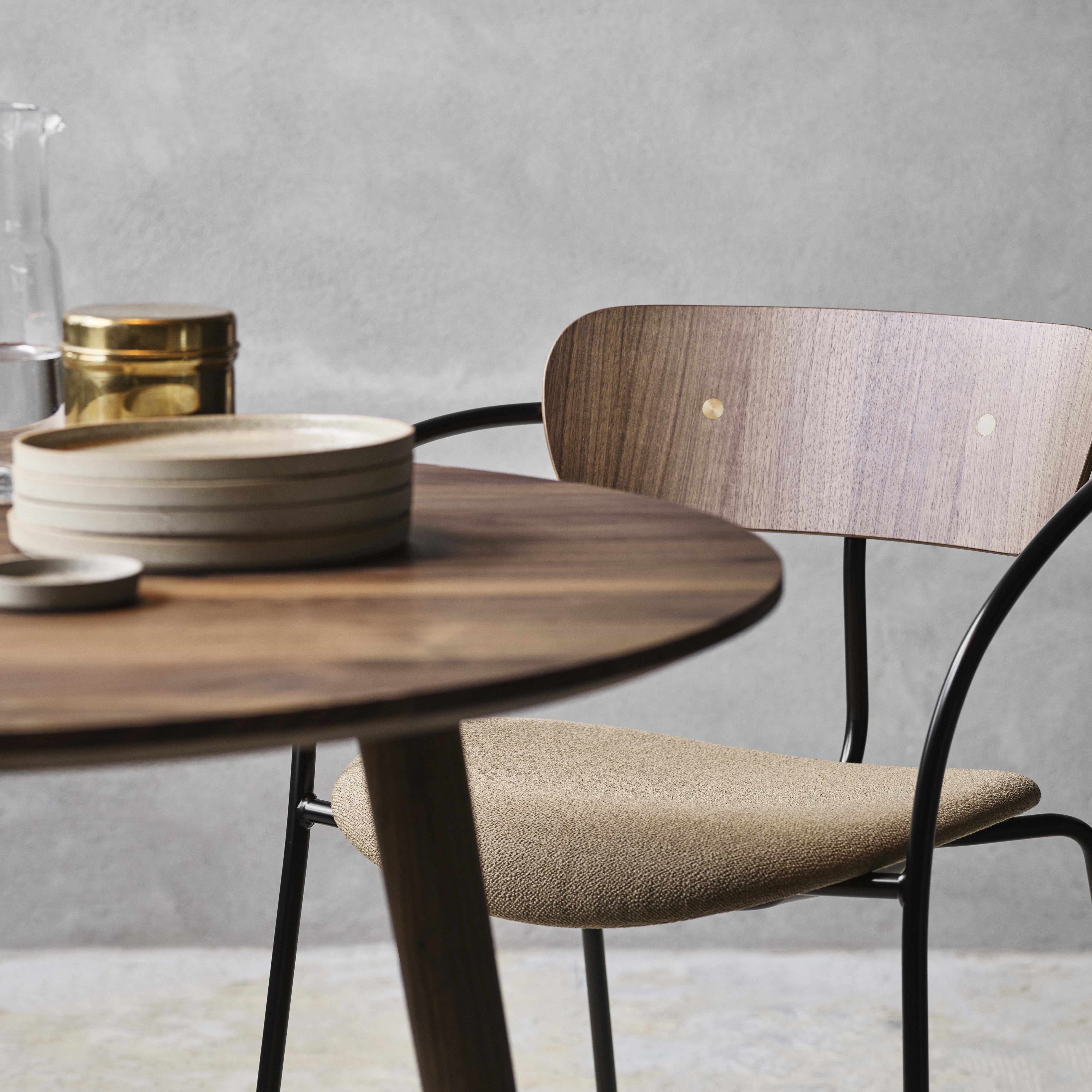 In Between Round Dining Table SK3 + SK4