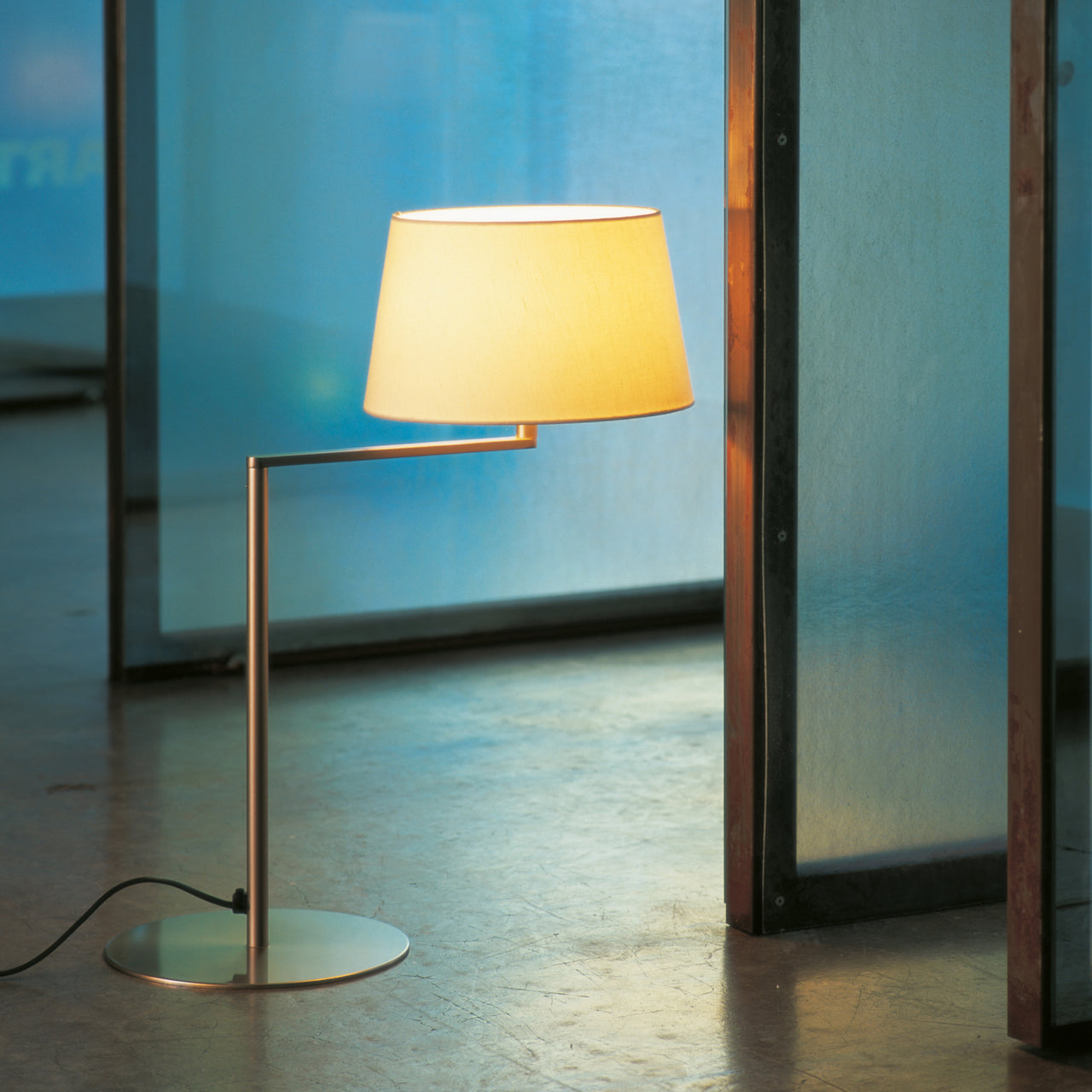 Americana Table Lamp
