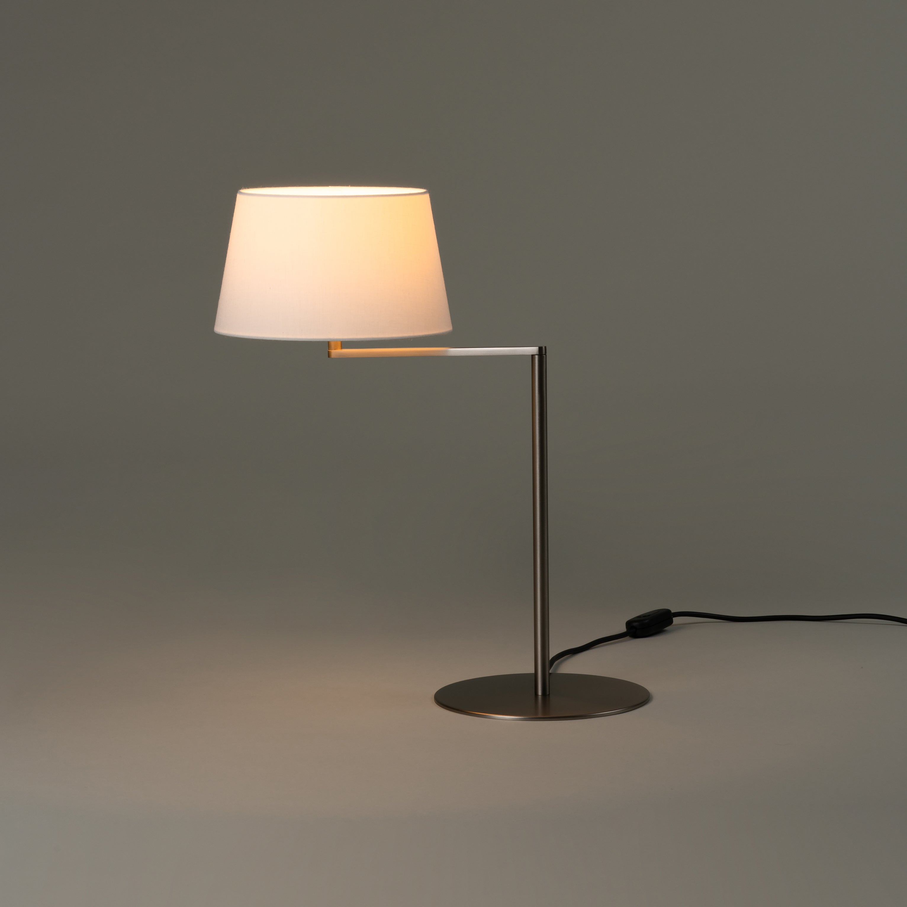 Americana Table Lamp