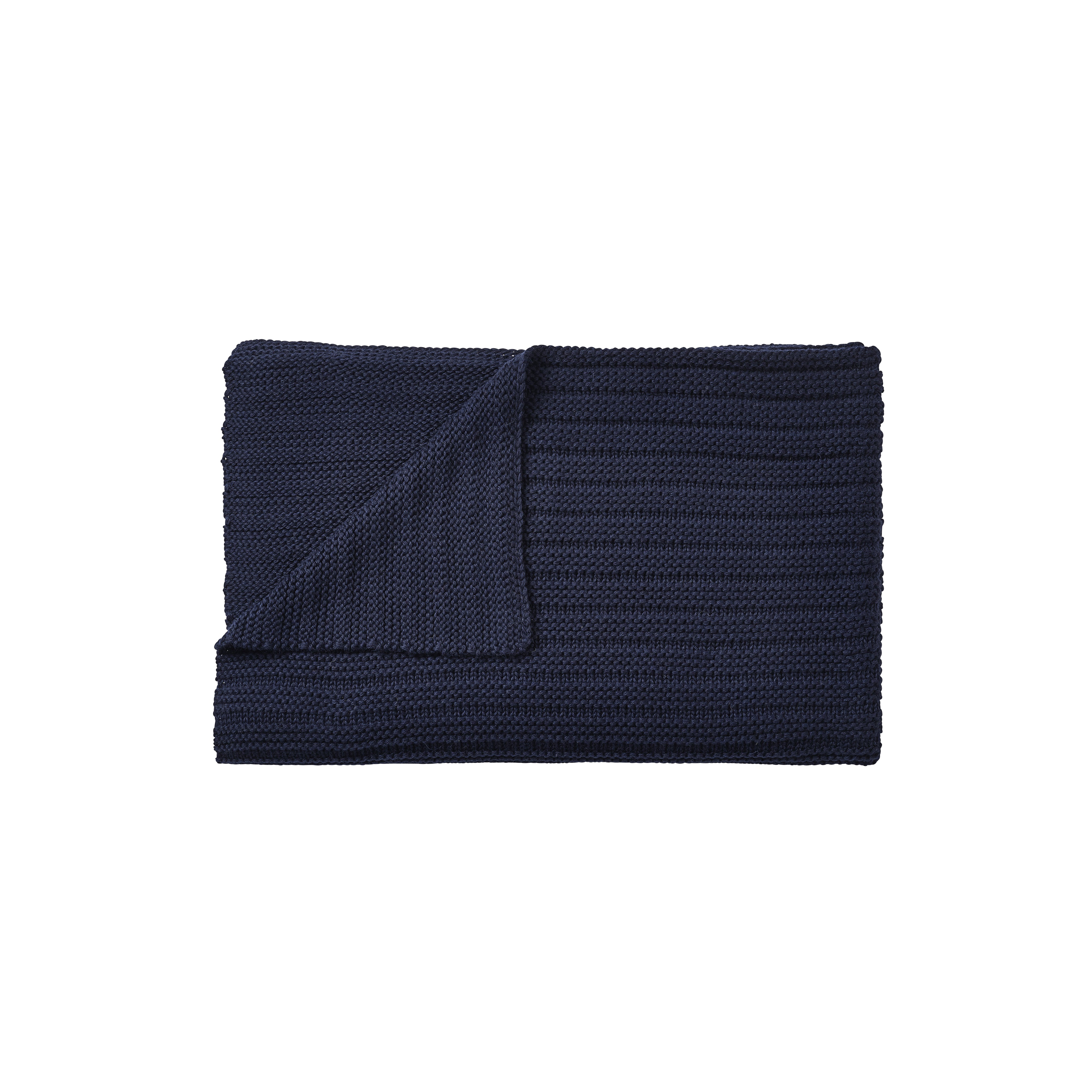 Ample Throw