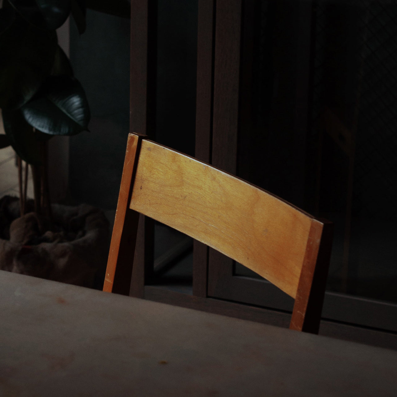 01 Bar + Counter Chair
