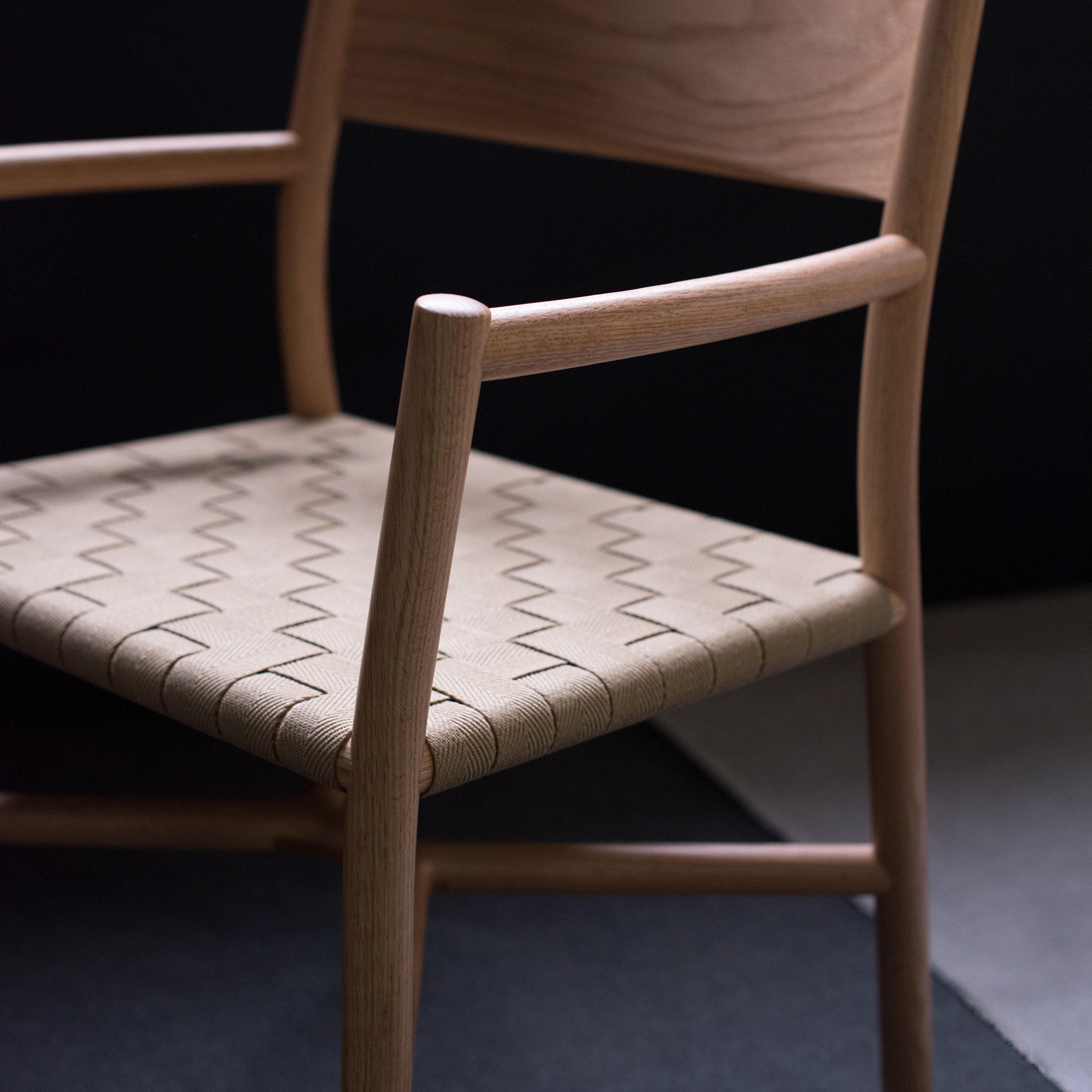 Ariake Armchair: Textile Strap