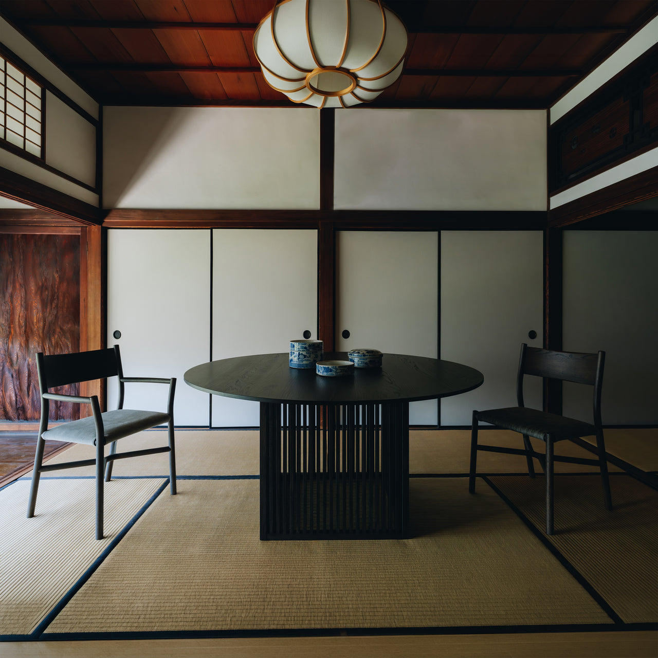 Lattice Round Table