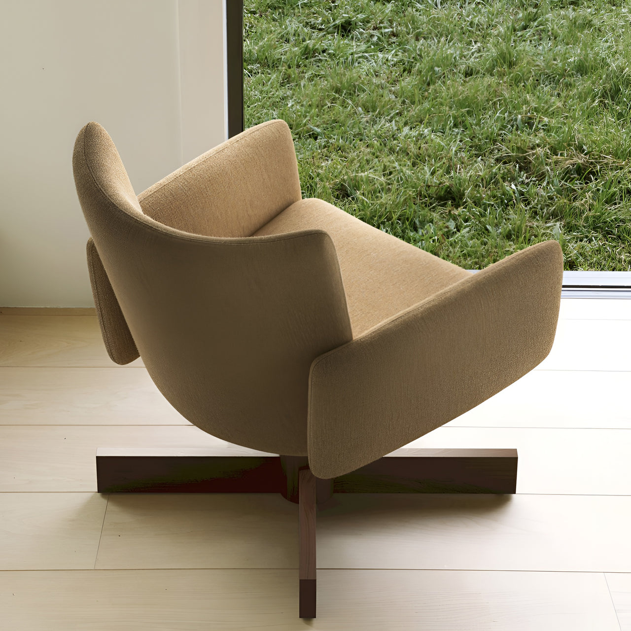 Avant Lounge Chair: LS