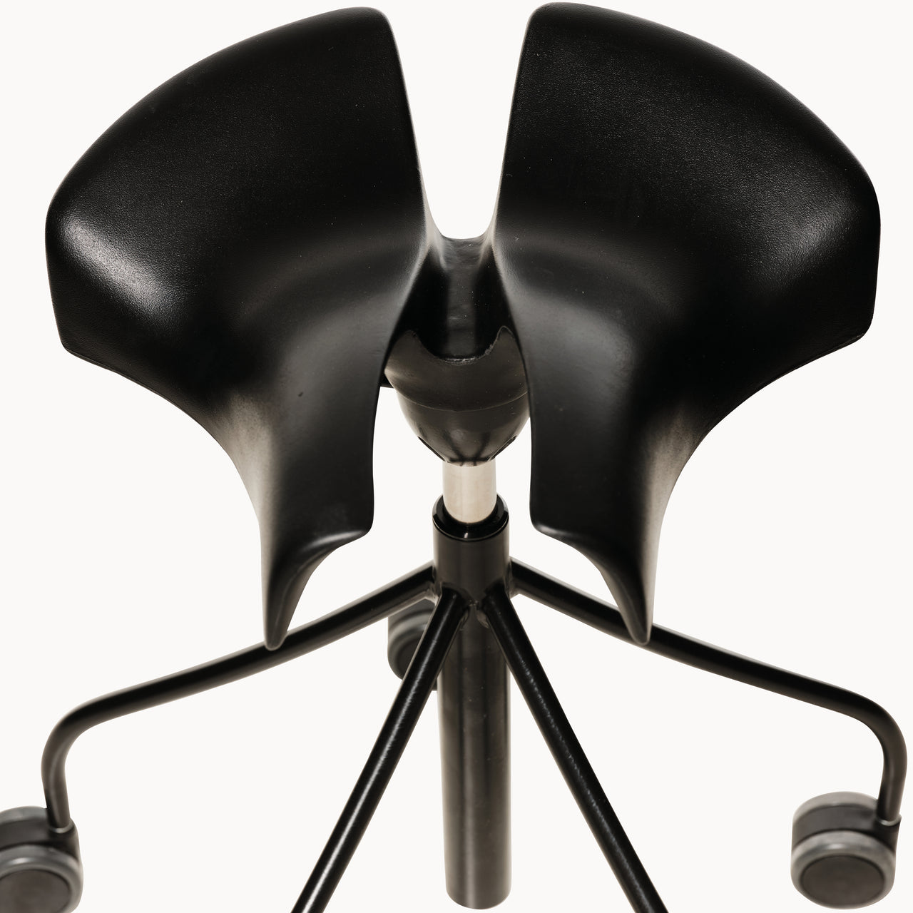 Binaria Adjustable Stool