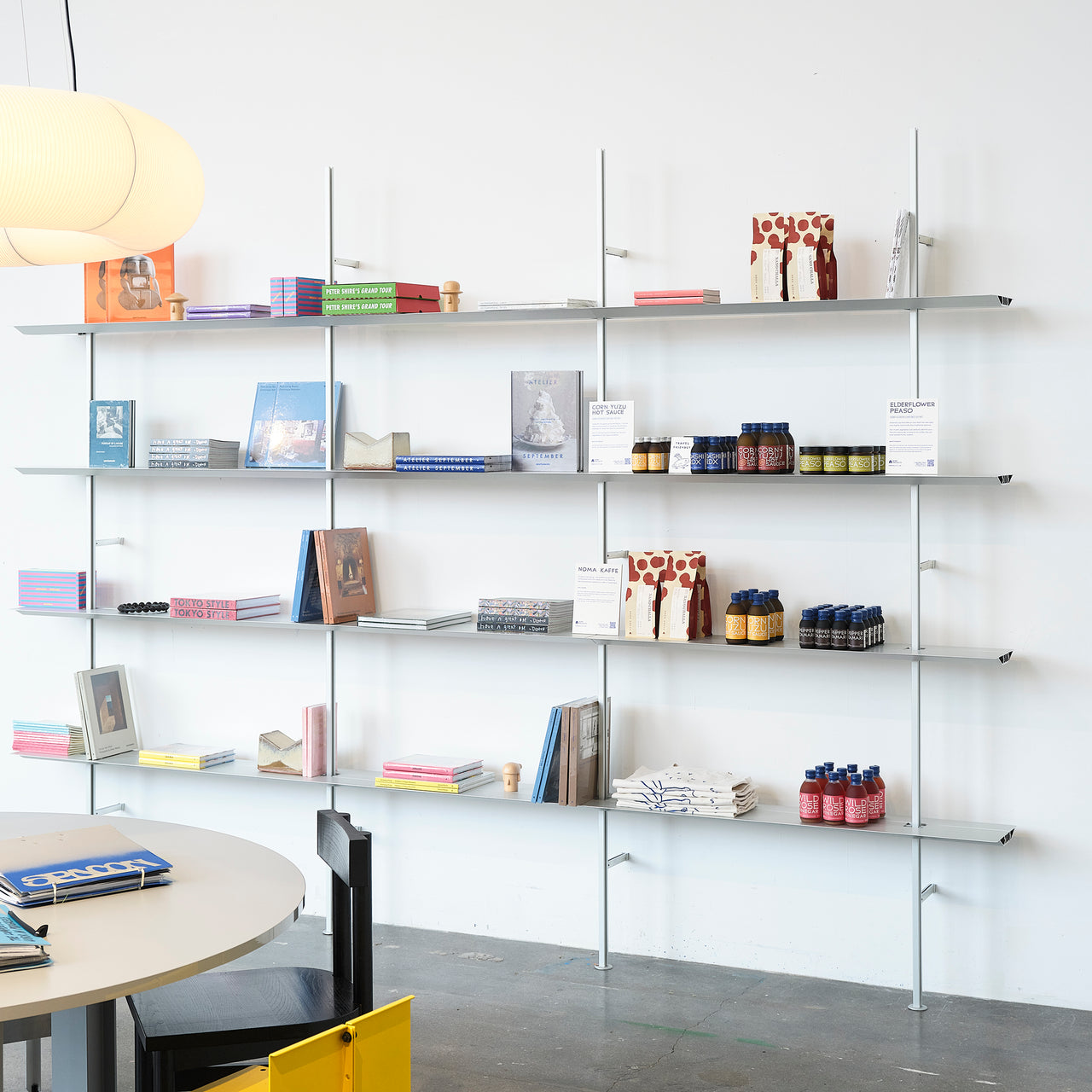 Hypostila Shelf System: Silver