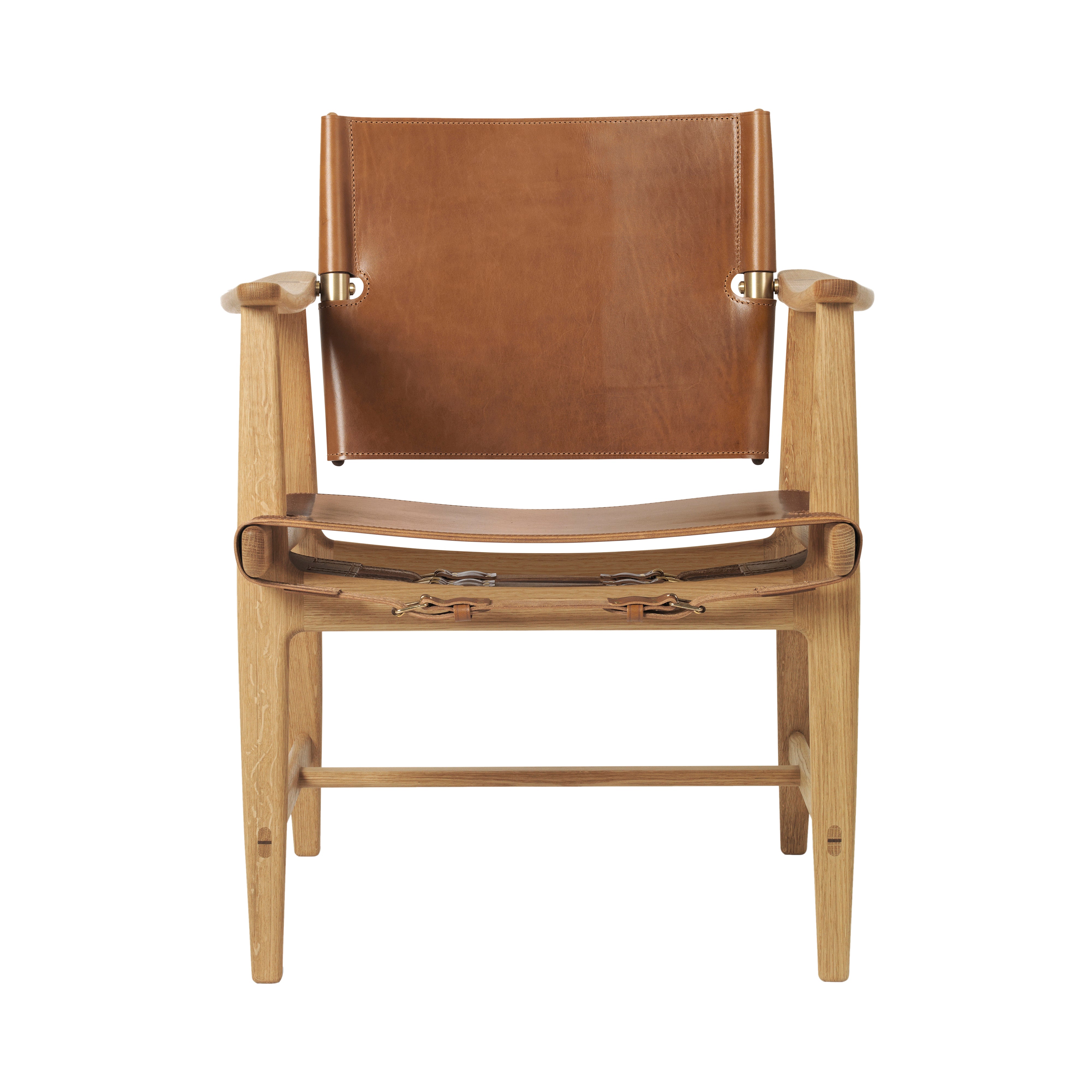 BM1106 Huntsman Chair: Brass + Oiled Oak + Cognac