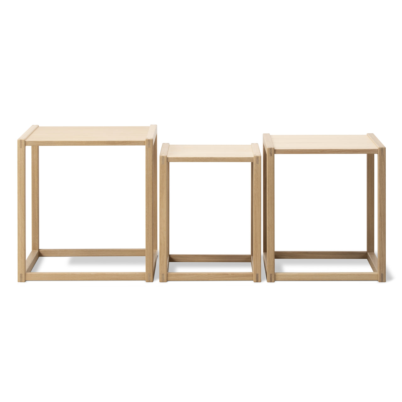 BM375 Nesting Tables: Set of 3 + LS