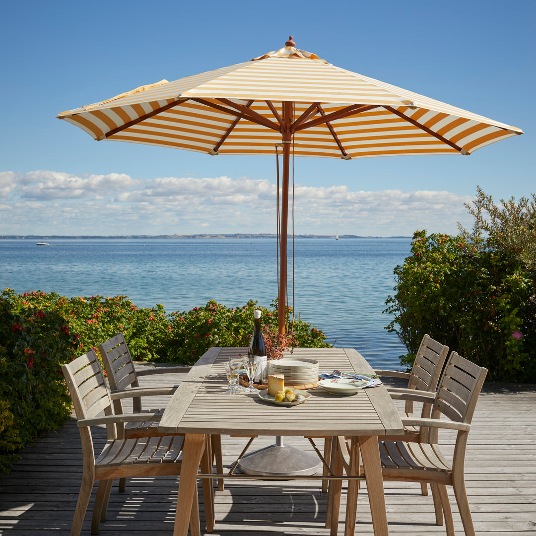 Ballare Outdoor Table: Expandable + LS