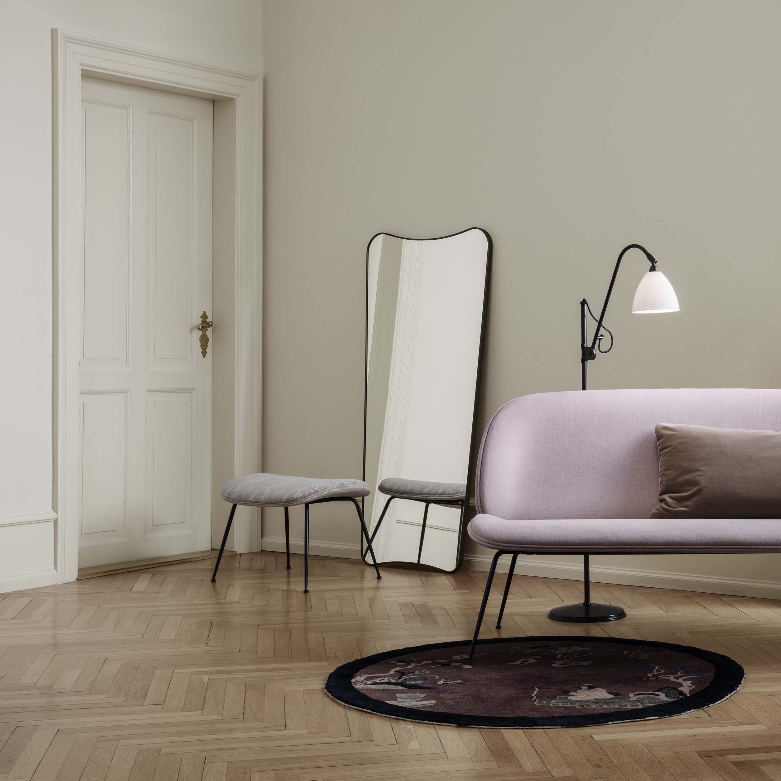 Beetle Ottoman: LS