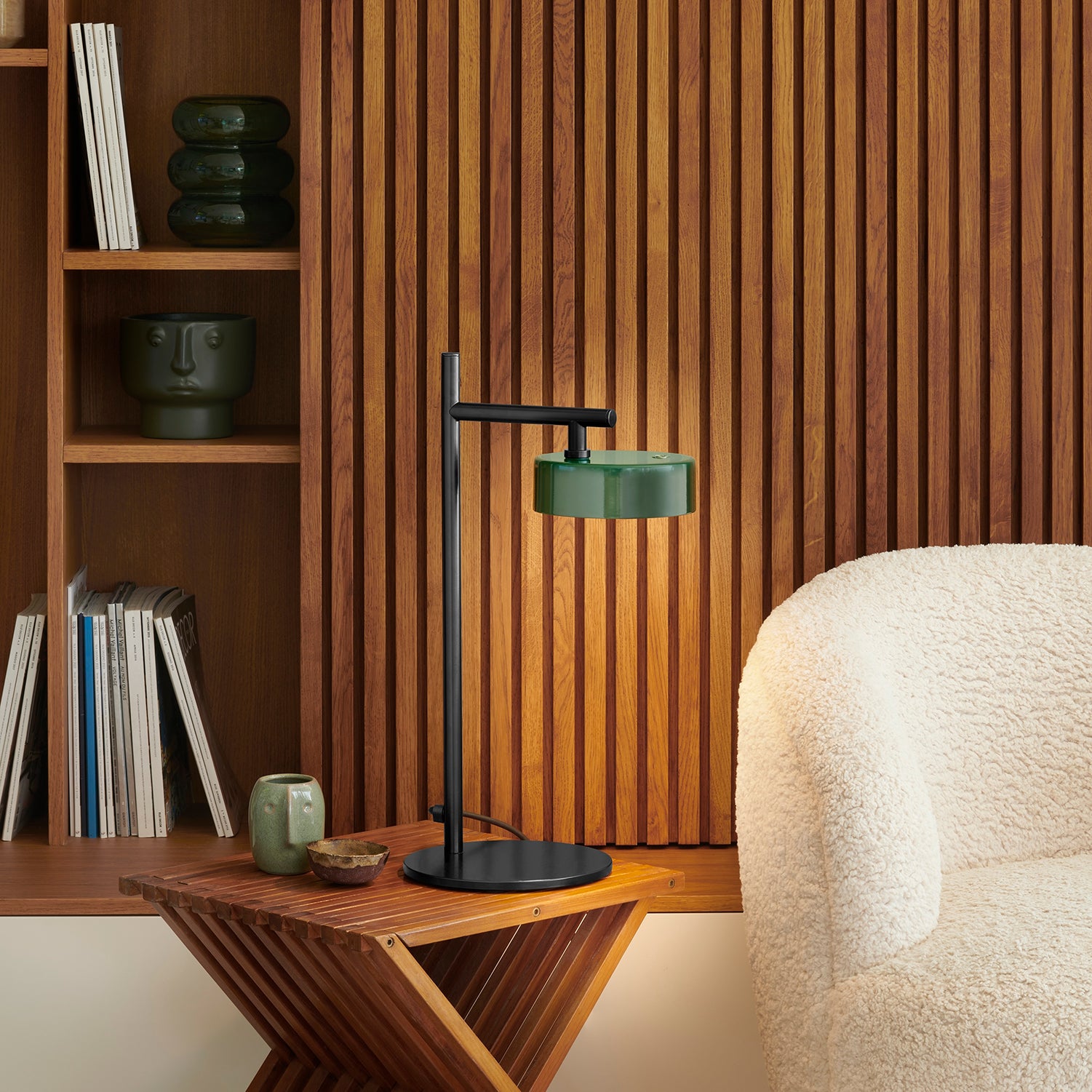 Berlin Table Lamp: Outdoor