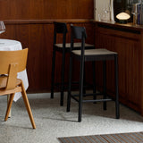 Betty Bar + Counter Chair TK17 + TK14 + LS
