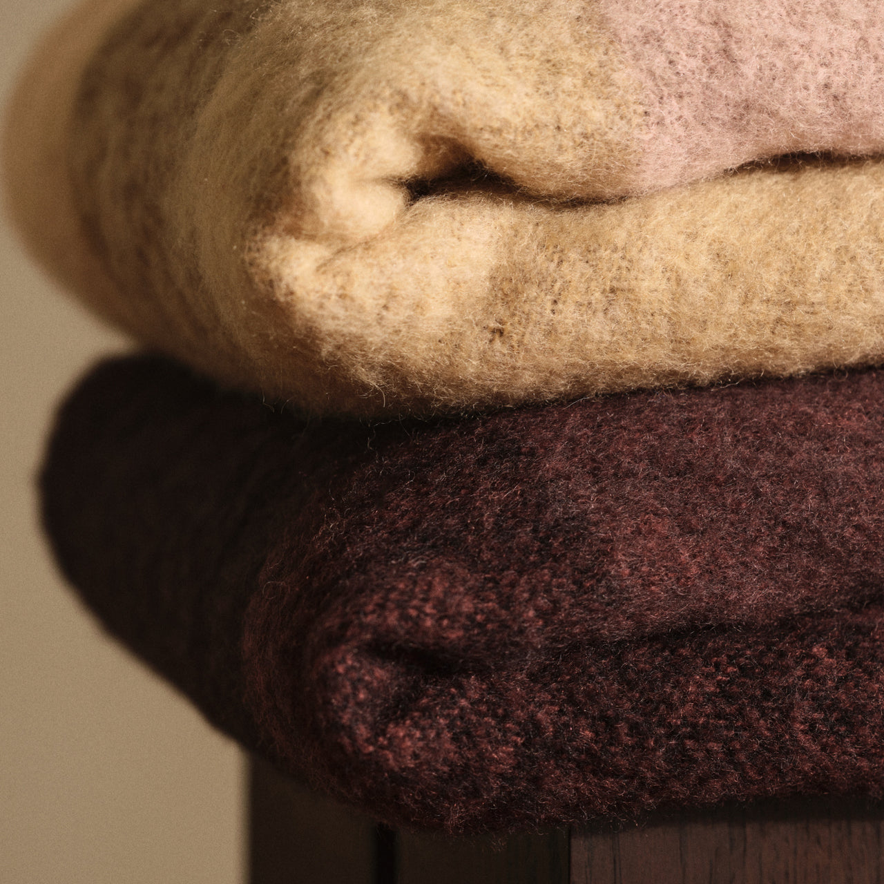 Blur Mohair Blanket: DI