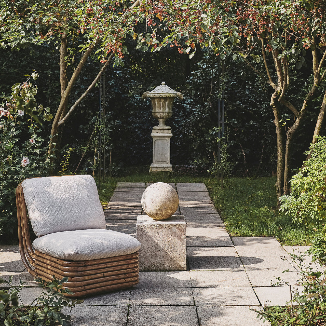 Bohemian 72 Lounge Chair: LS