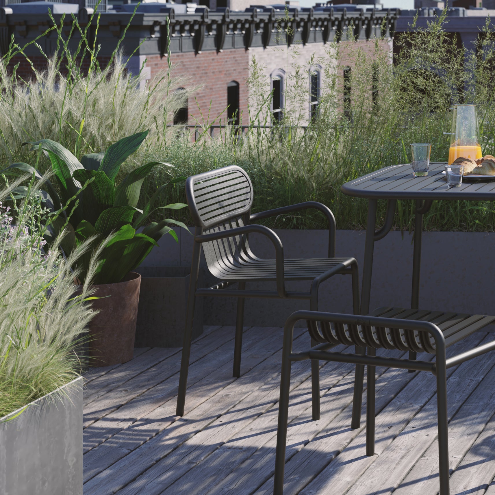 Week-End Stacking Armchair: Set of 2