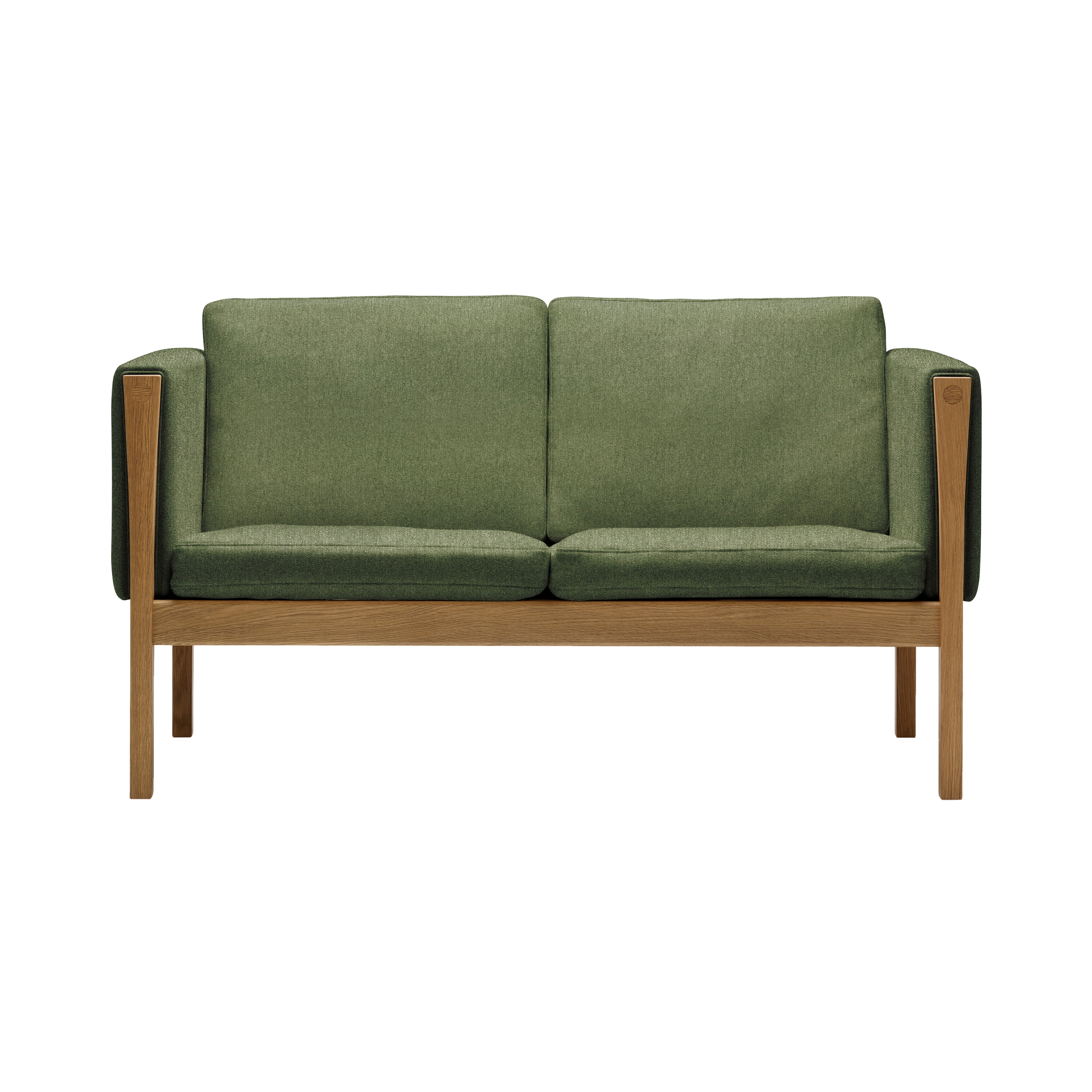 CH162 2 Seater Sofa: Oiled Oak