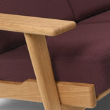 CH292 Sofa with Footstool